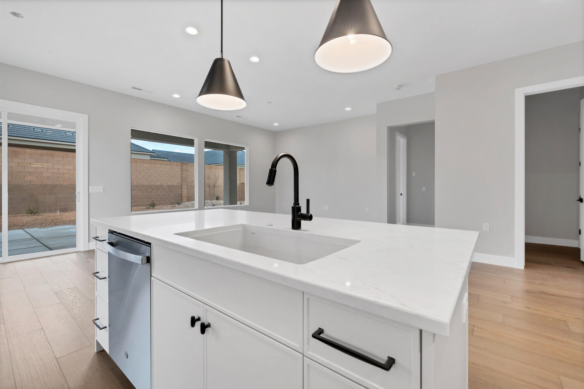 SUN RIVER FIRELIGHT - Residential