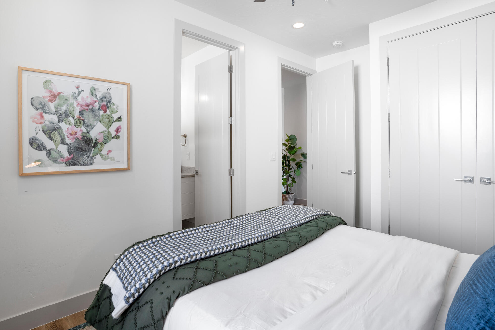 EIGHTH AT CORAL CANYON - Residential