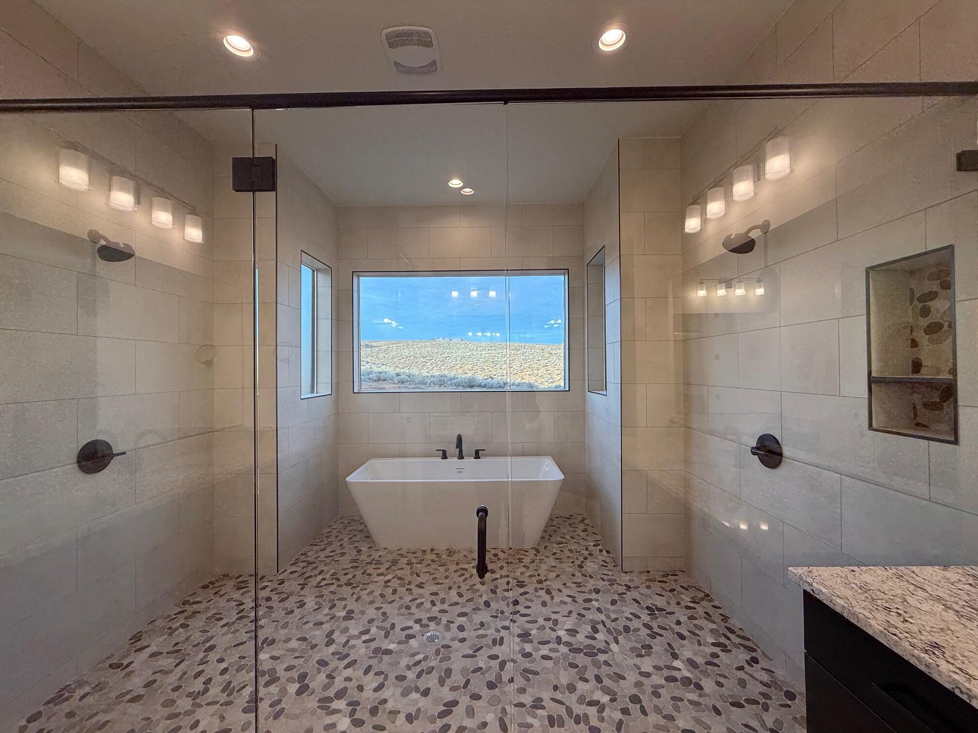 CASCATA AT DIVARIO - Residential