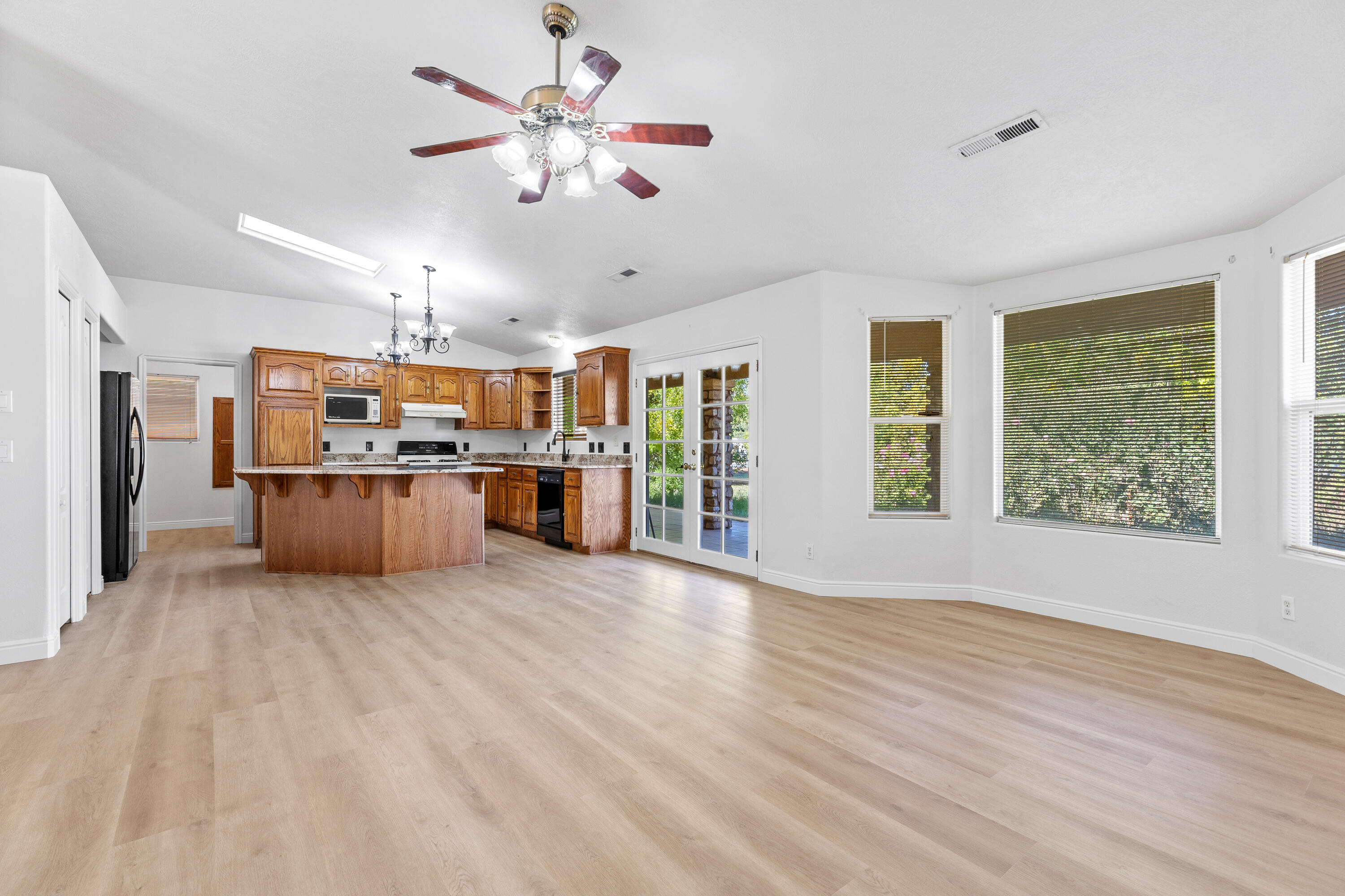 HURRICANE TOWNSITE - Residential