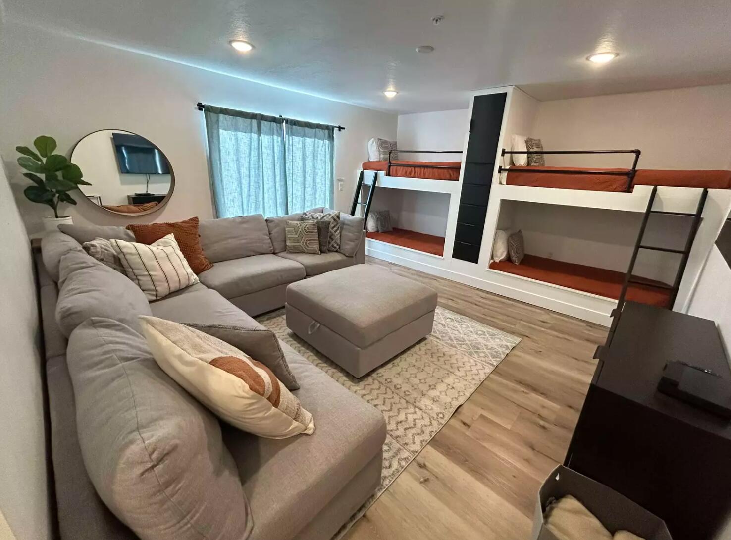 DESERT COLOR RESORT - Residential