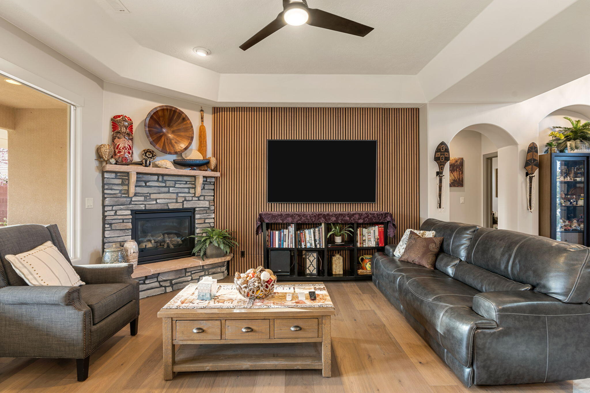 SKY RIDGE - Residential