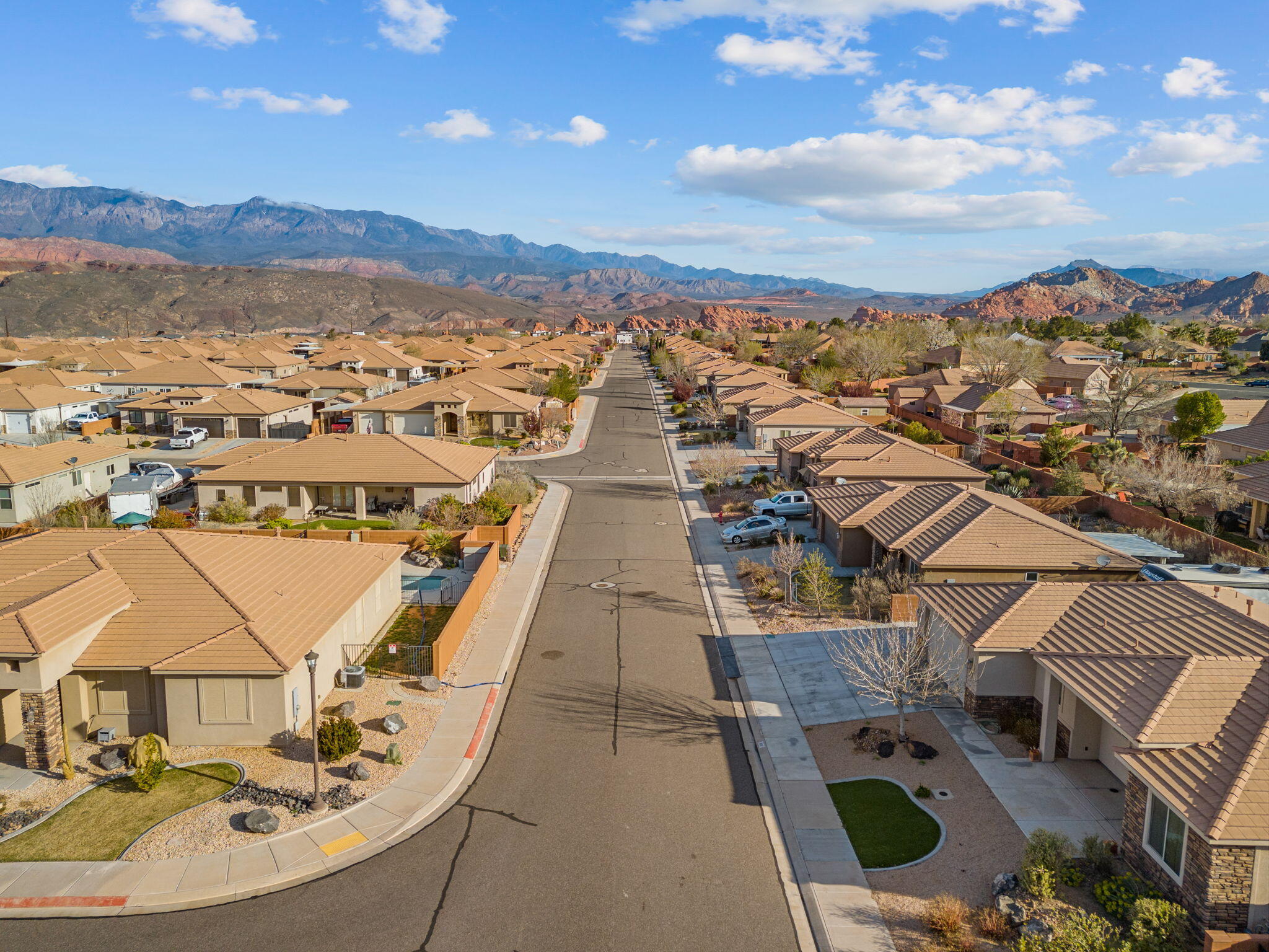 SKY RIDGE - Residential