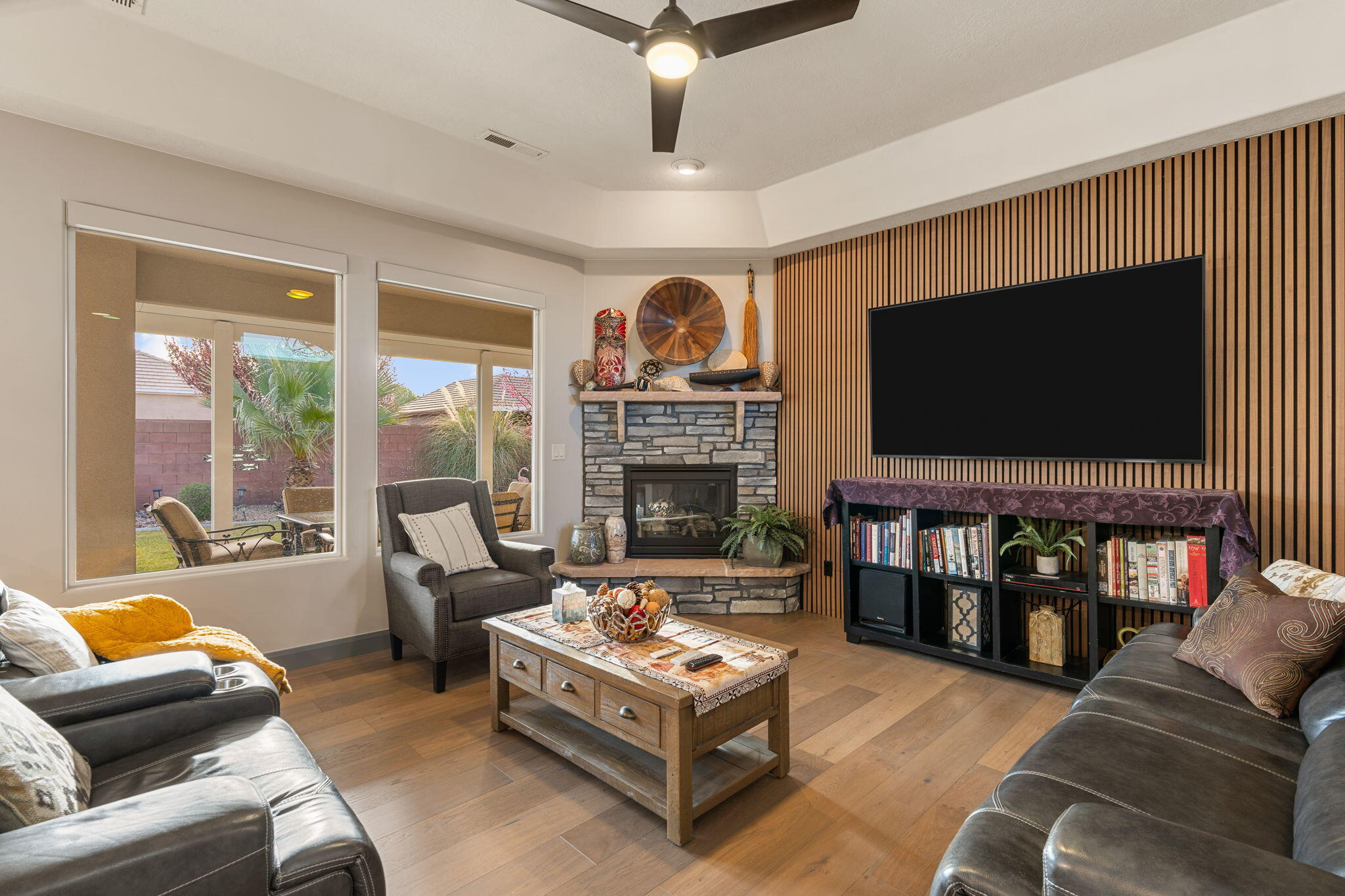 SKY RIDGE - Residential