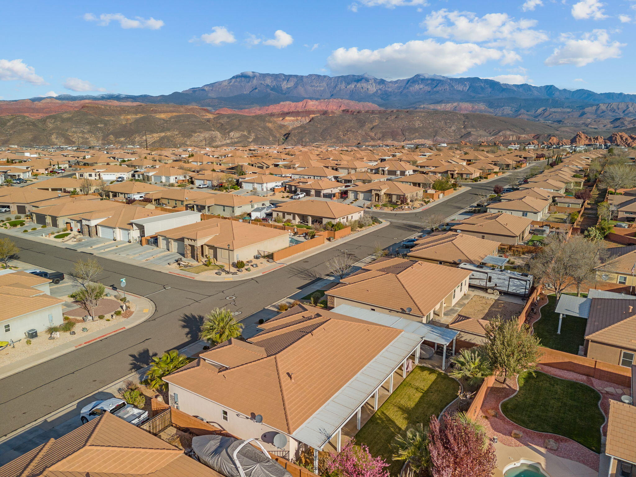 SKY RIDGE - Residential