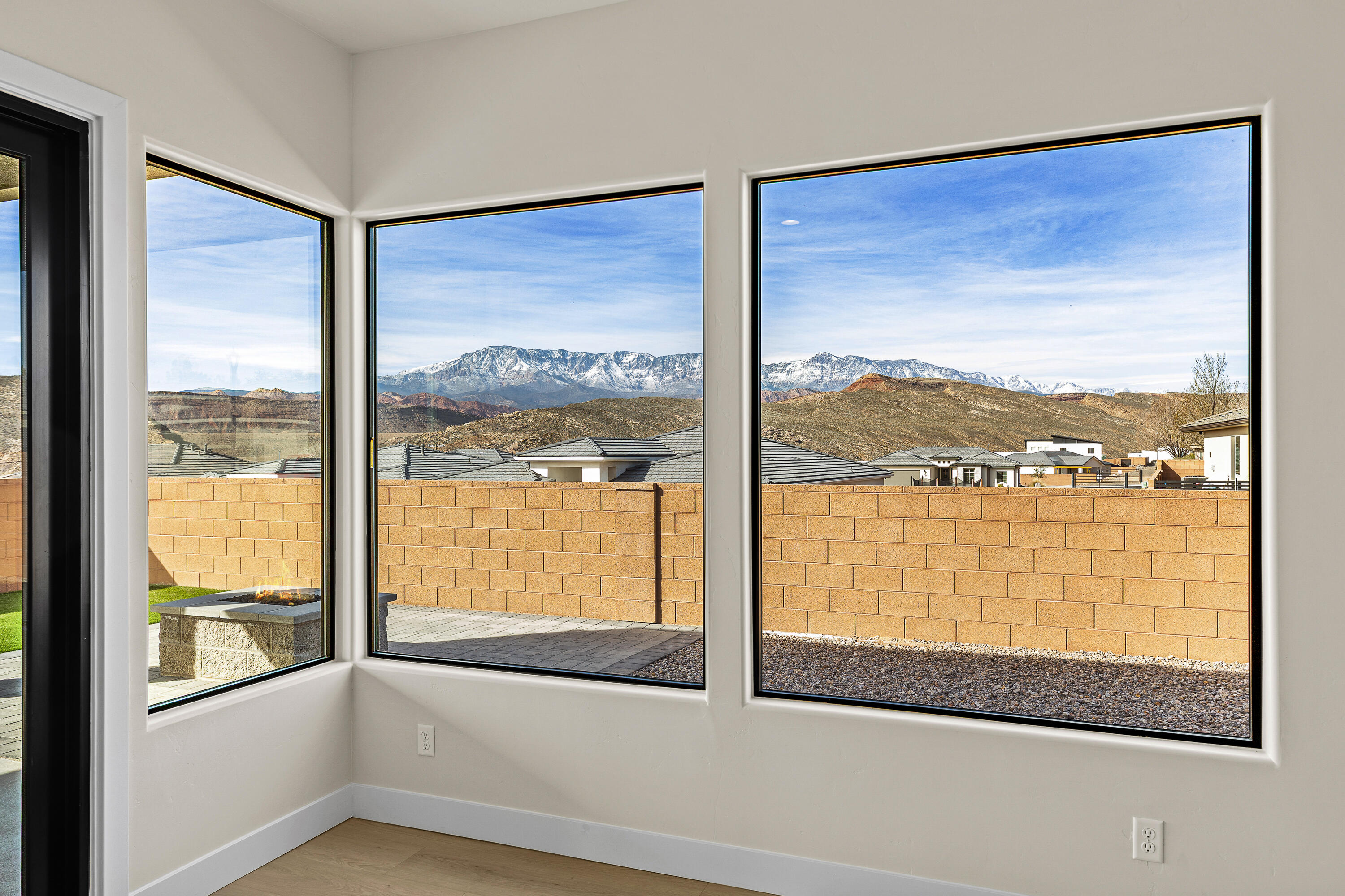 ZIONS GATE ESTATES - Residential