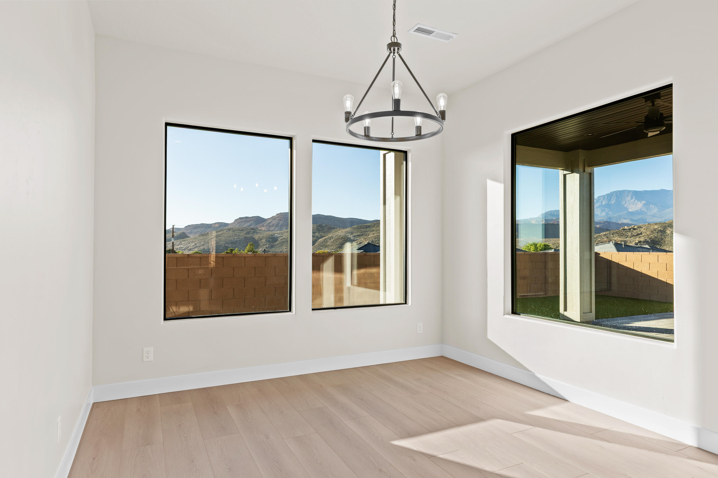 ZIONS GATE ESTATES - Residential