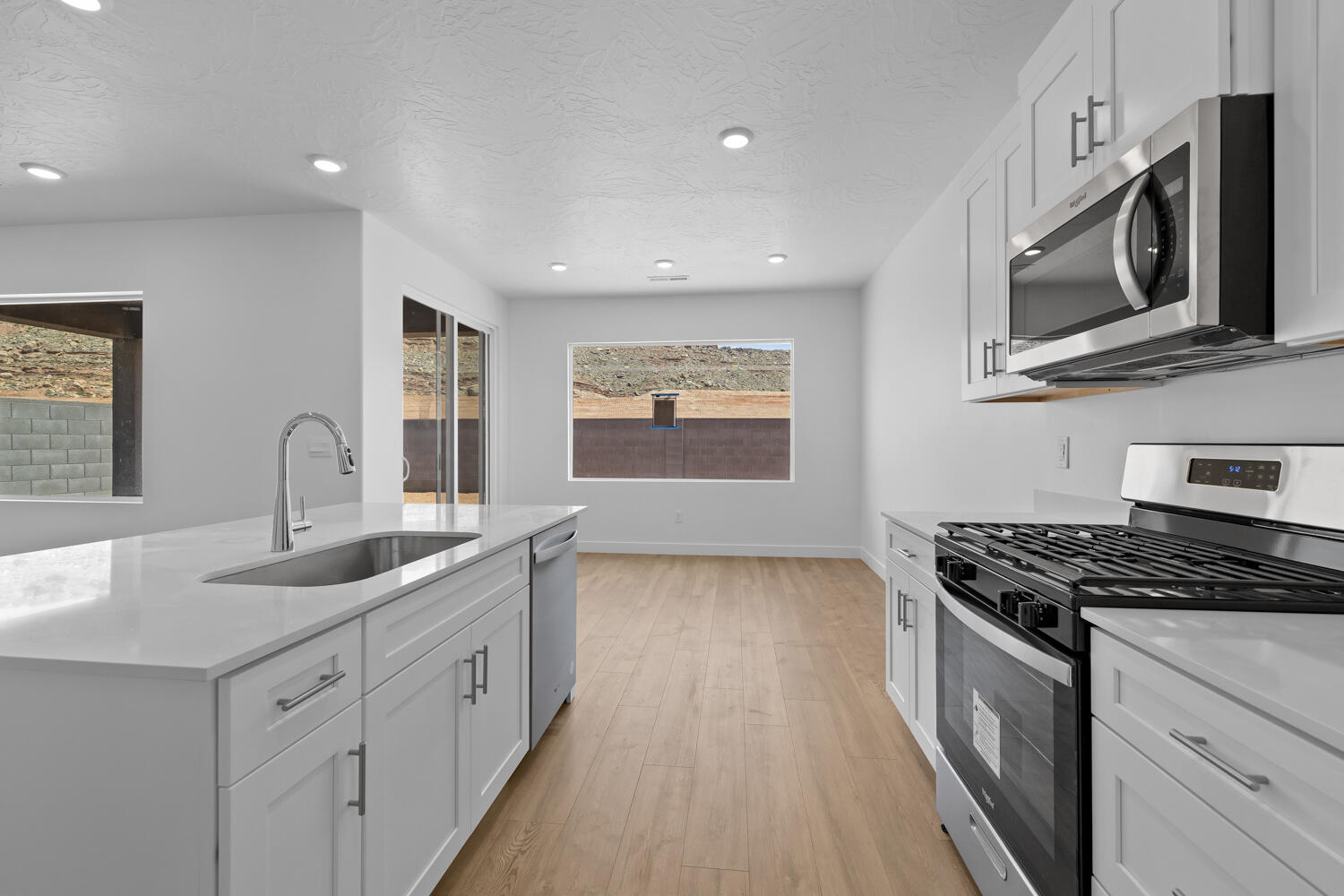 CORRAL HOLLOW AT LONG VALLEY - Residential