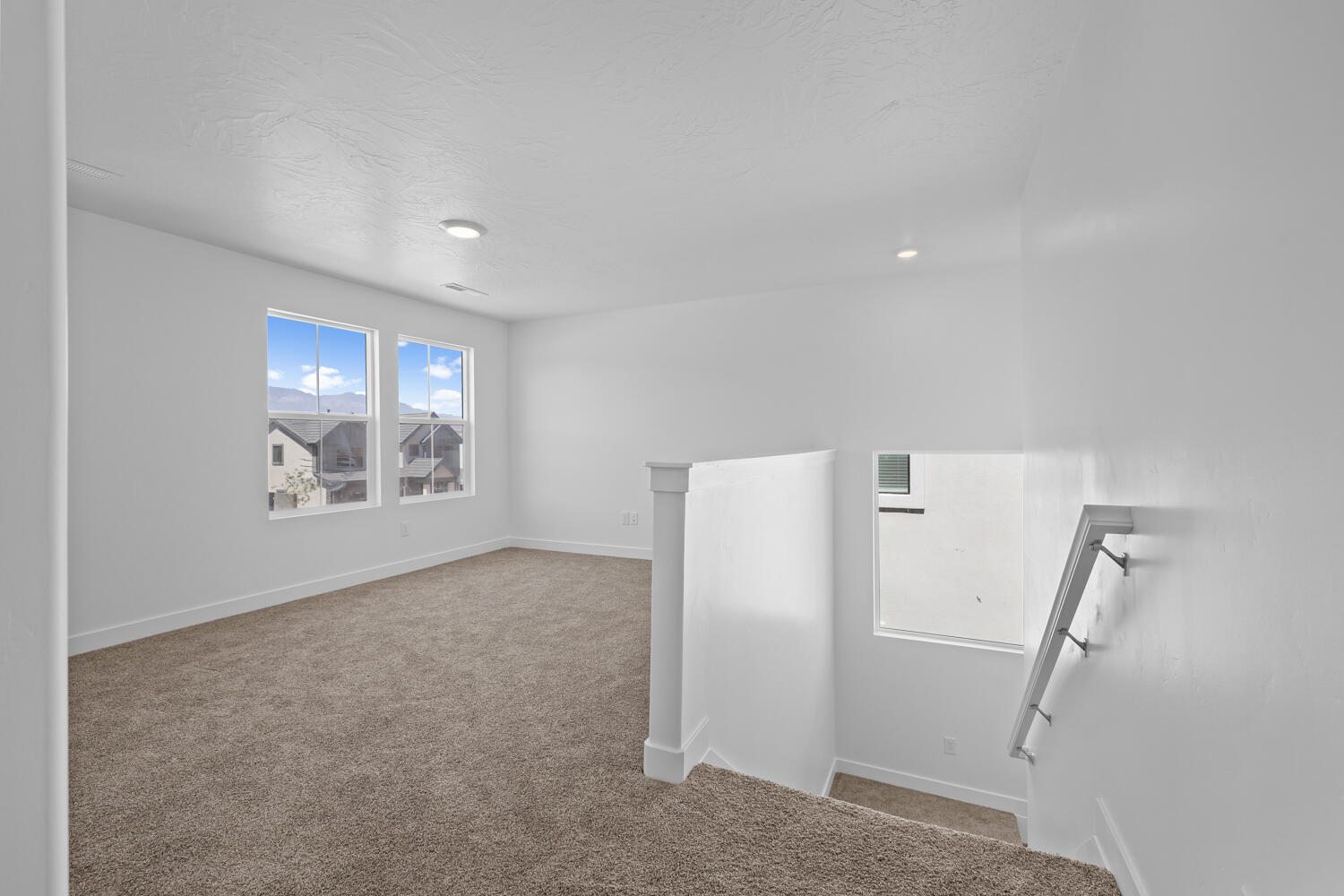 CORRAL HOLLOW AT LONG VALLEY - Residential