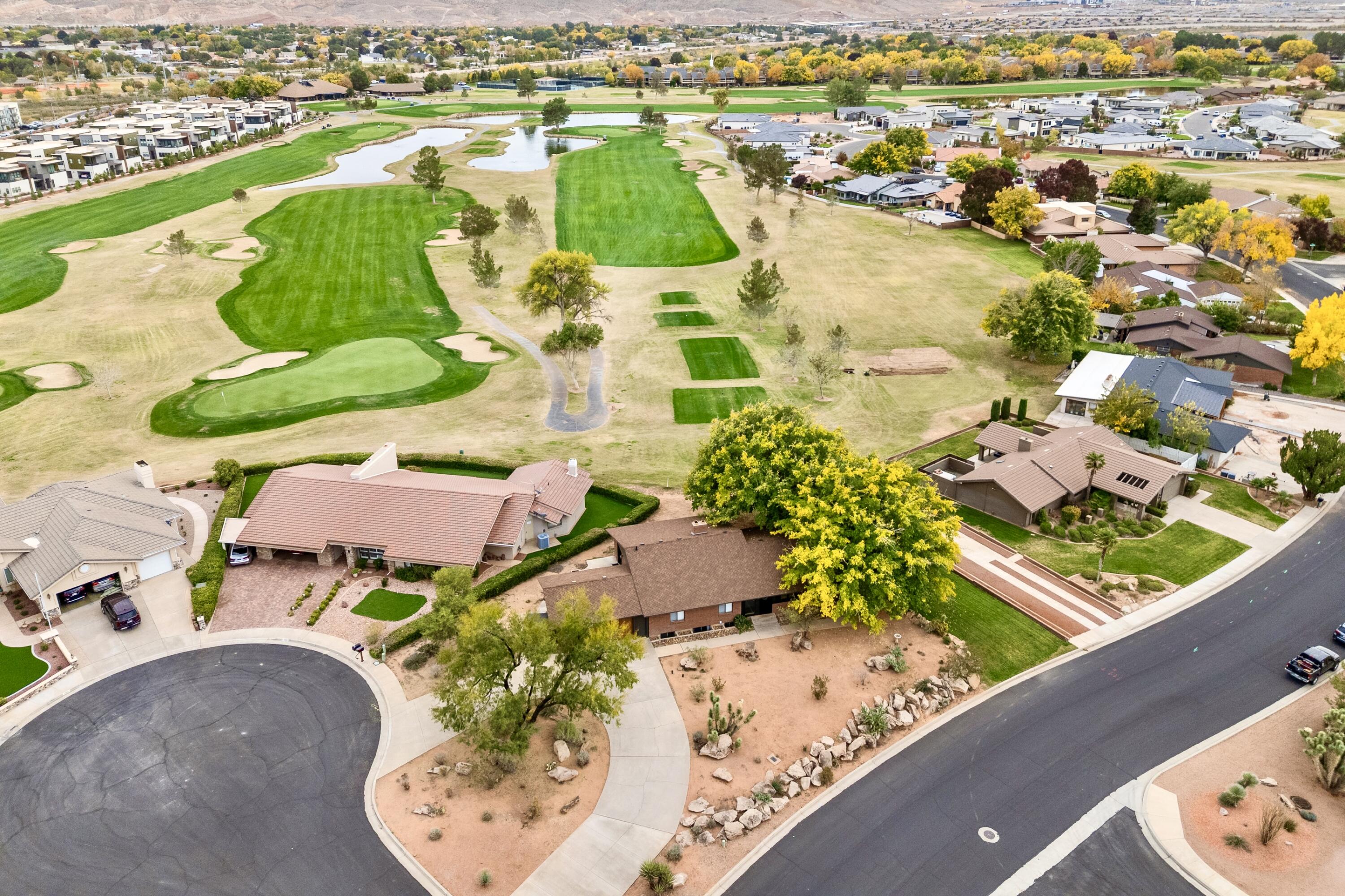 BLOOMINGTON COUNTRY CLUB - Residential