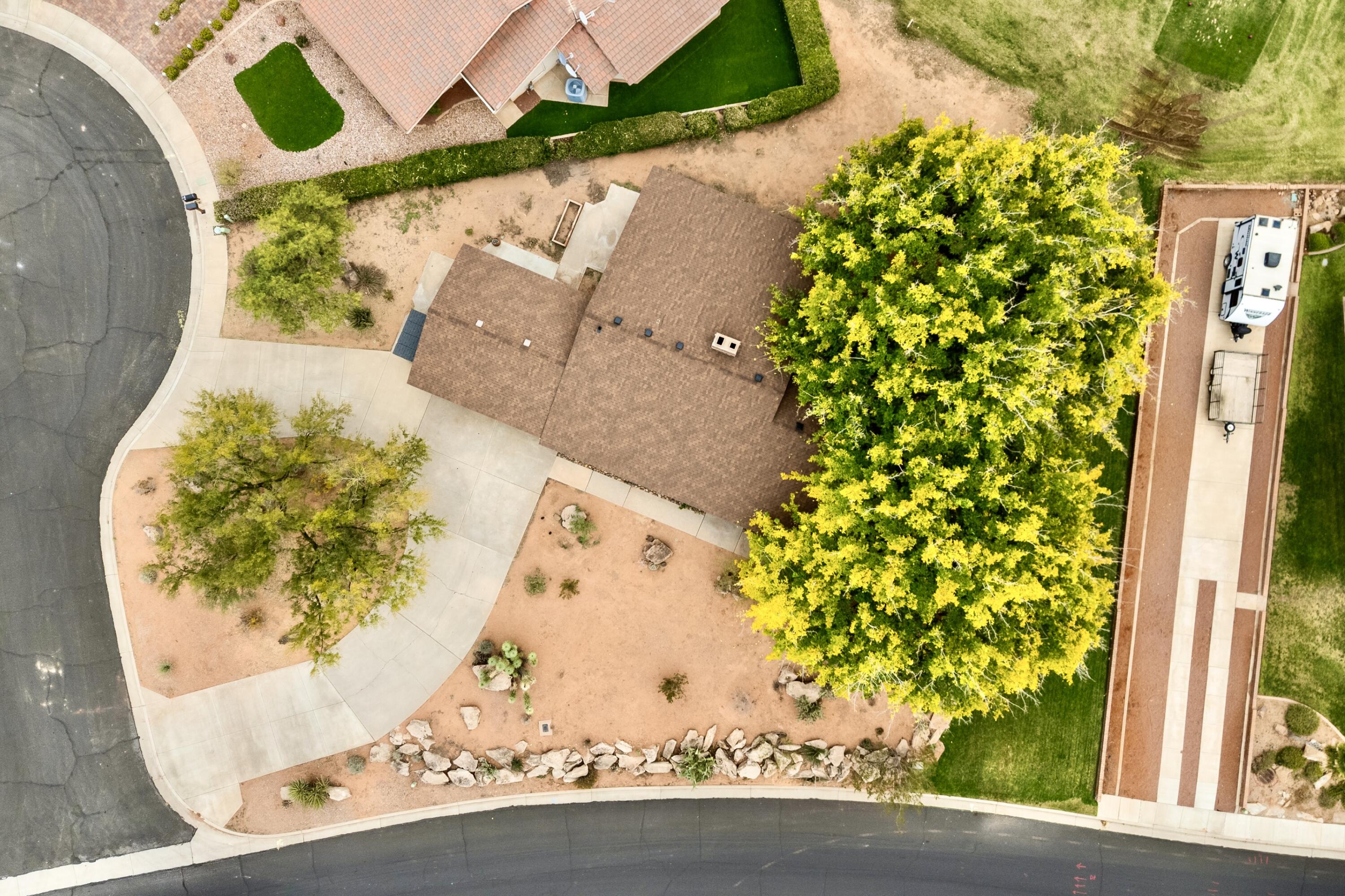 BLOOMINGTON COUNTRY CLUB - Residential