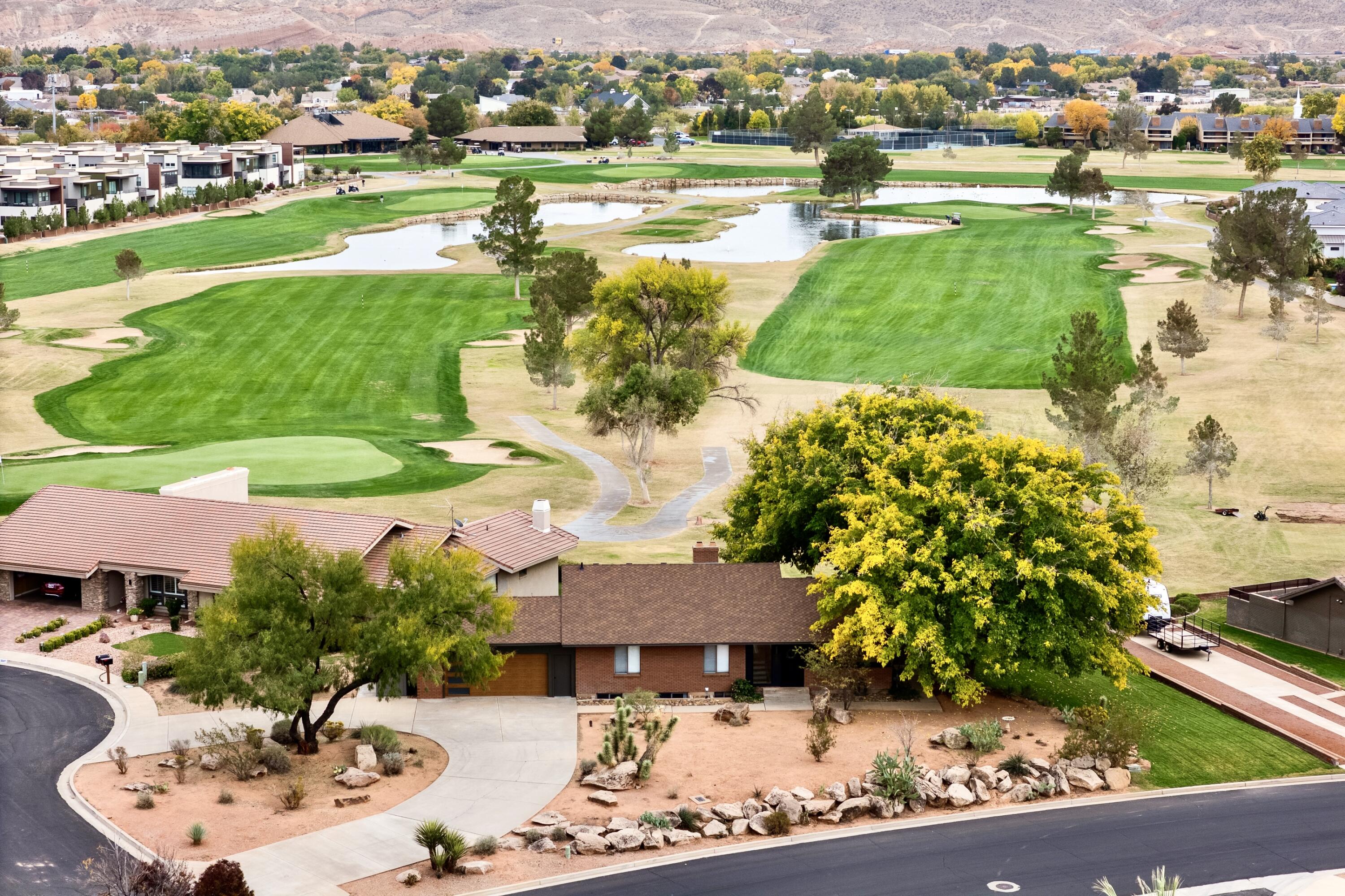 BLOOMINGTON COUNTRY CLUB - Residential