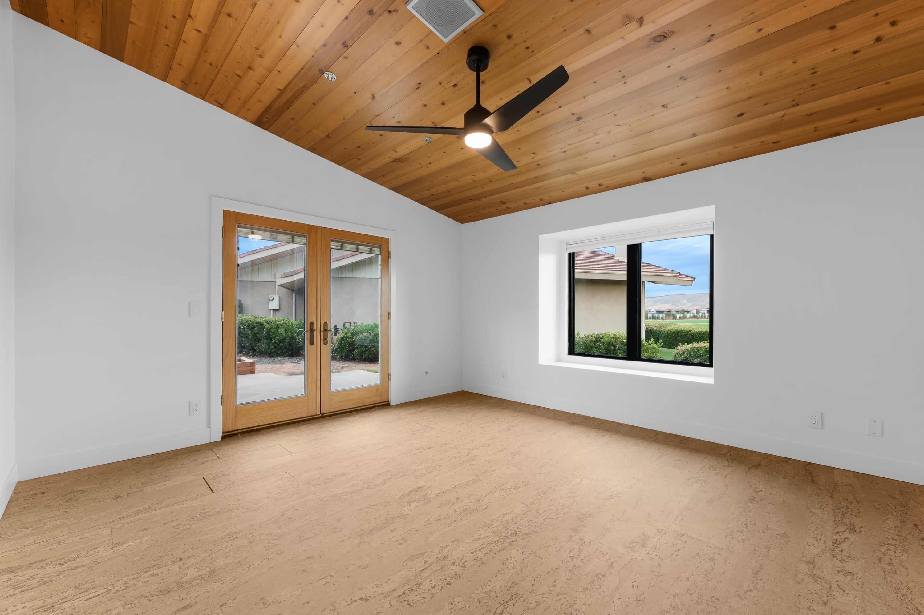 BLOOMINGTON COUNTRY CLUB - Residential