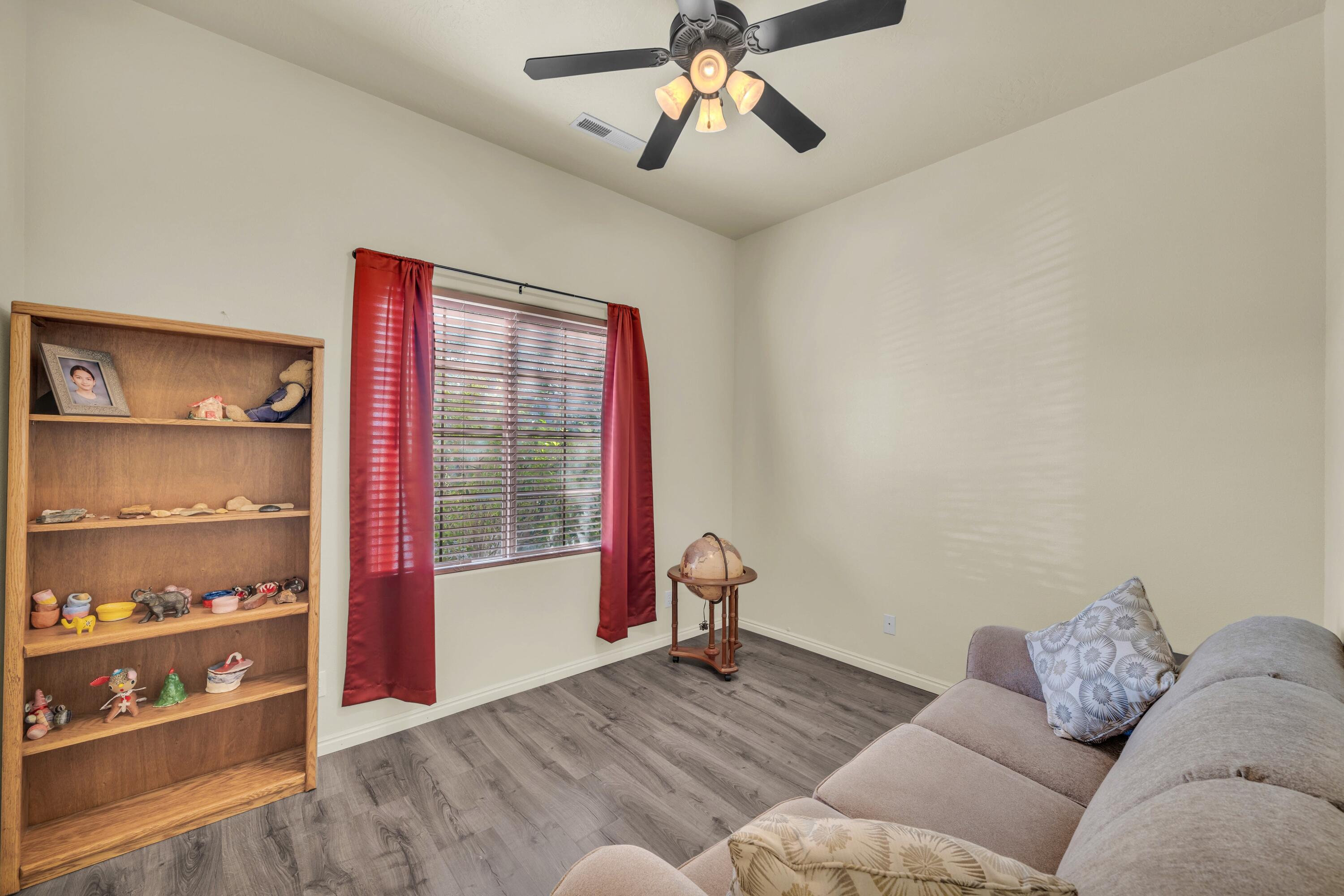 FALCON RIDGE - Residential