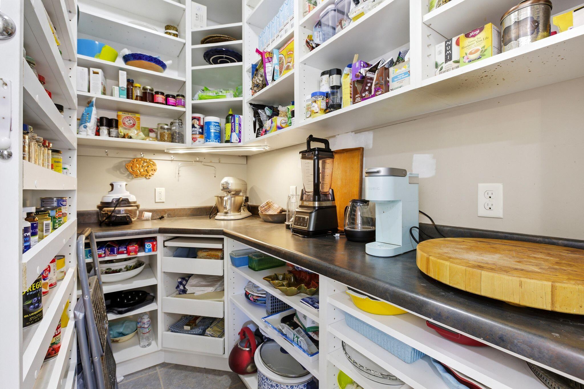 TRAIL RIDGE EST - Residential