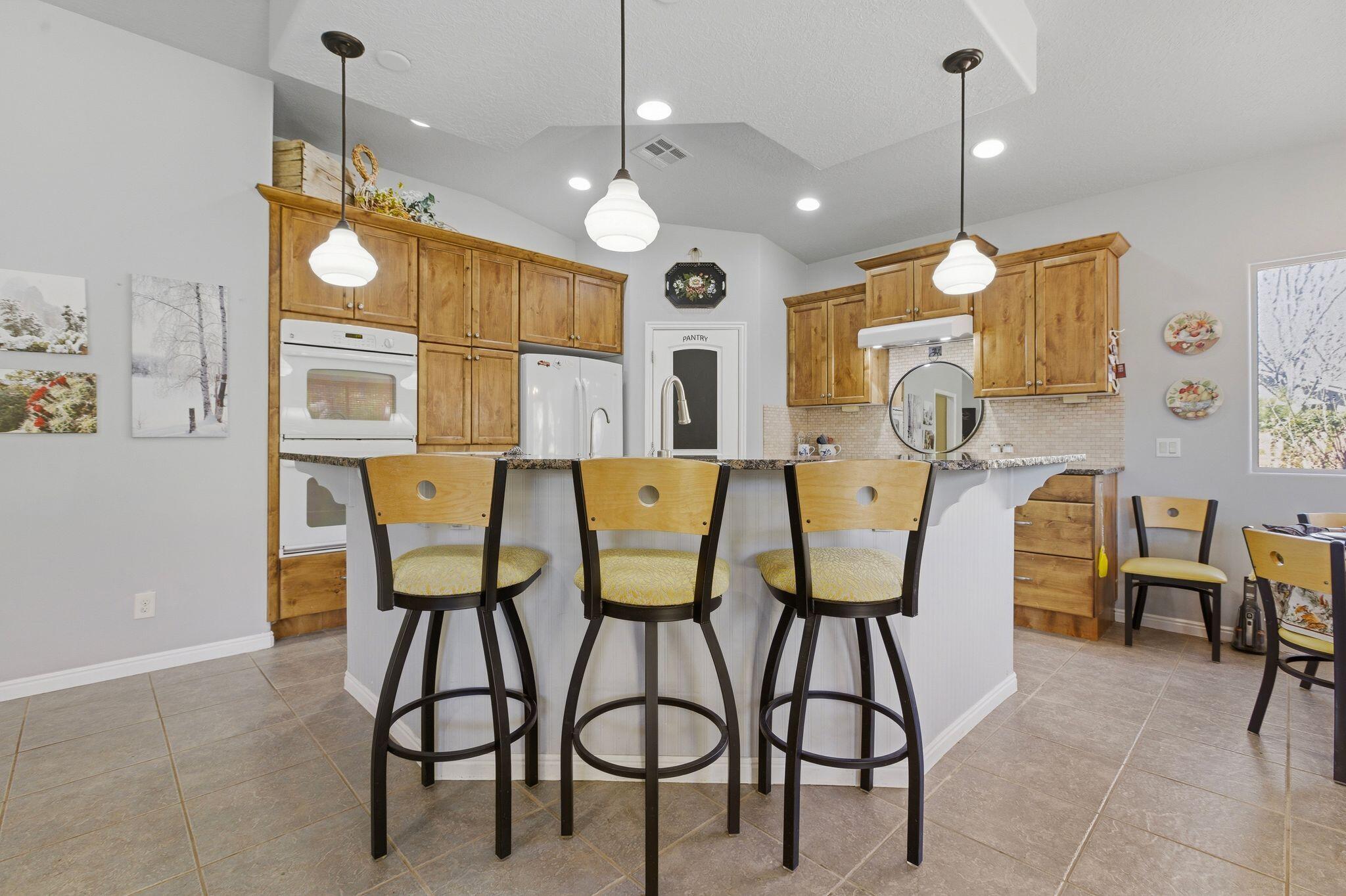 TRAIL RIDGE EST - Residential