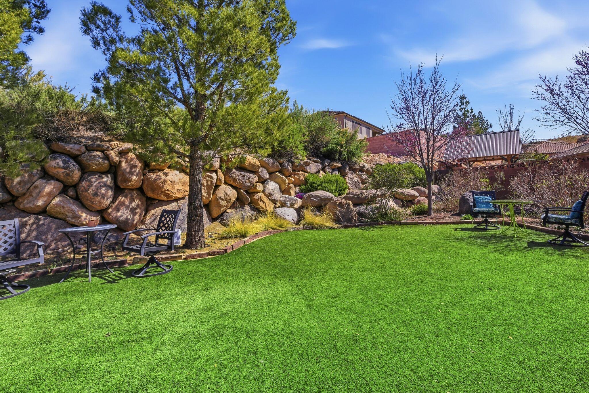 TRAIL RIDGE EST - Residential