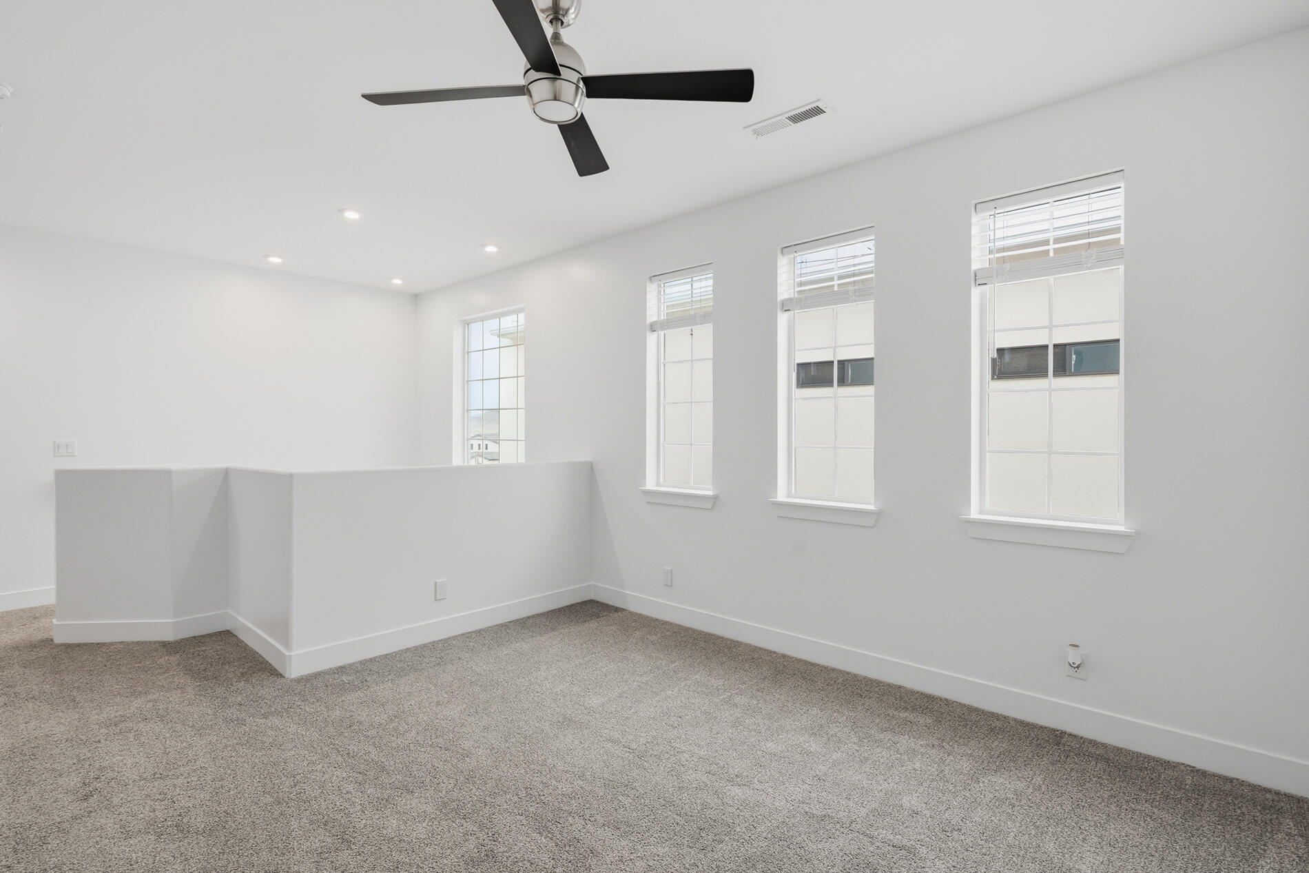 AUBURN HILLS - Residential