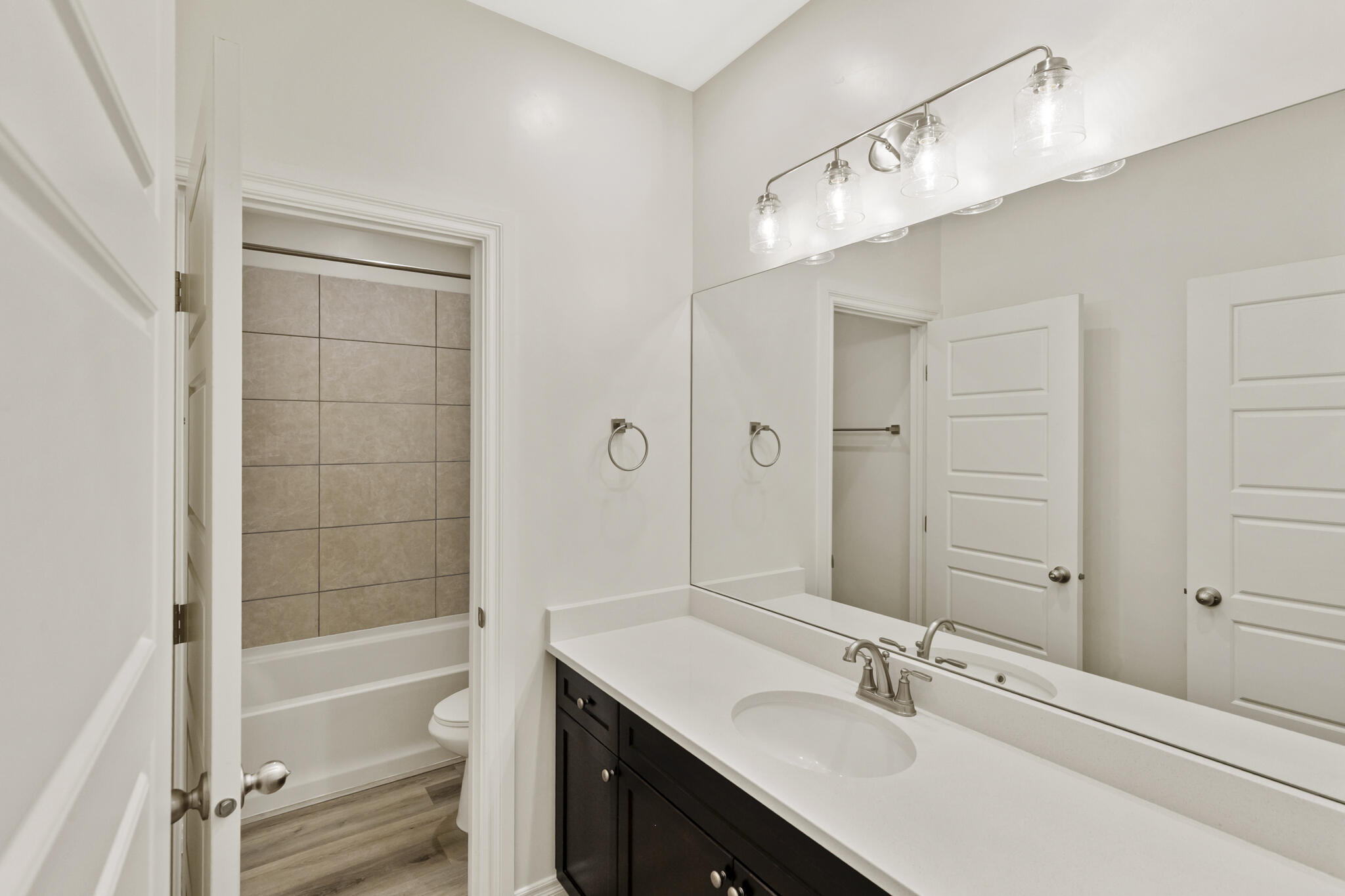 CECITA CREST AT DIVARIO - Residential