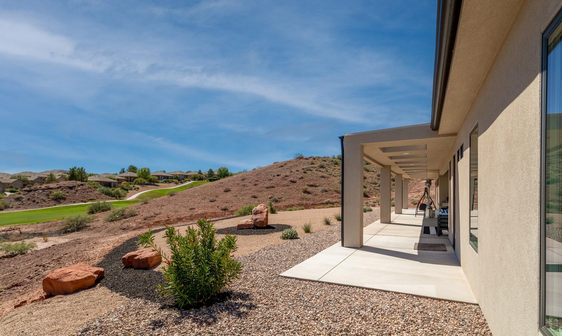 POINTE AT SUNBROOK - Residential