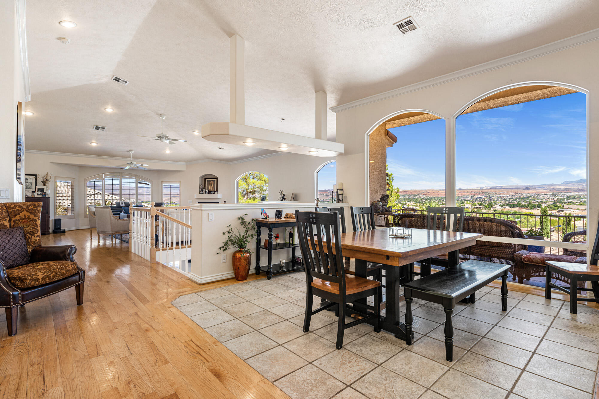 TAMARACK RIDGE ESTATES - Residential