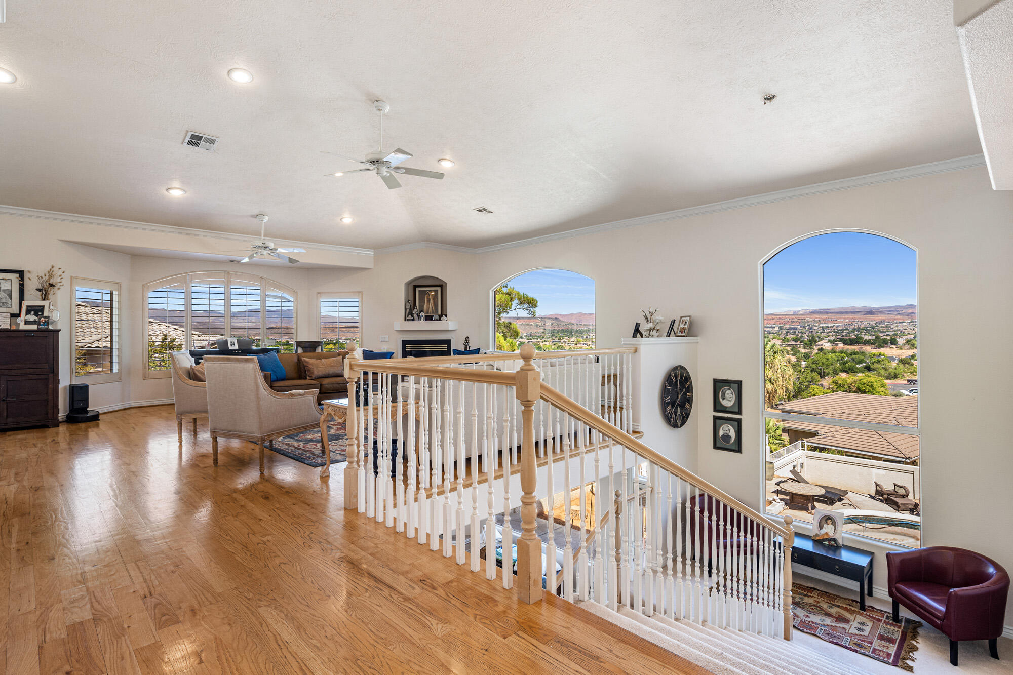 TAMARACK RIDGE ESTATES - Residential