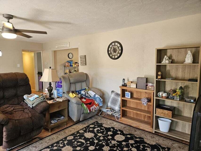 RACING RANCH MOBILE HM ESTATES - Residential