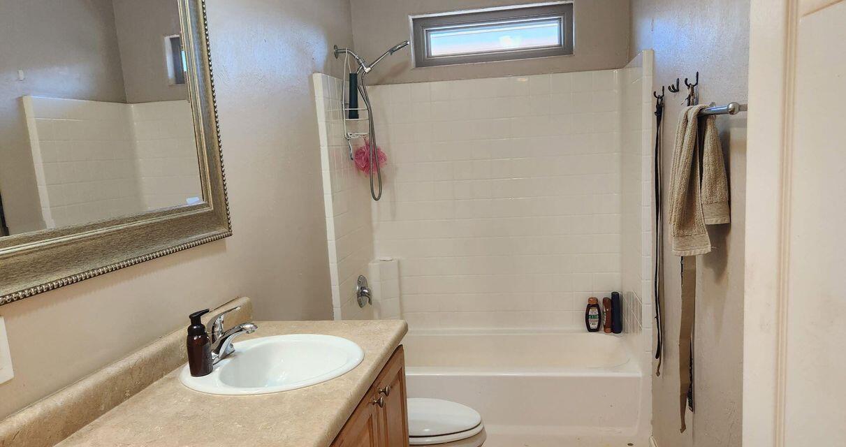 RACING RANCH MOBILE HM ESTATES - Residential