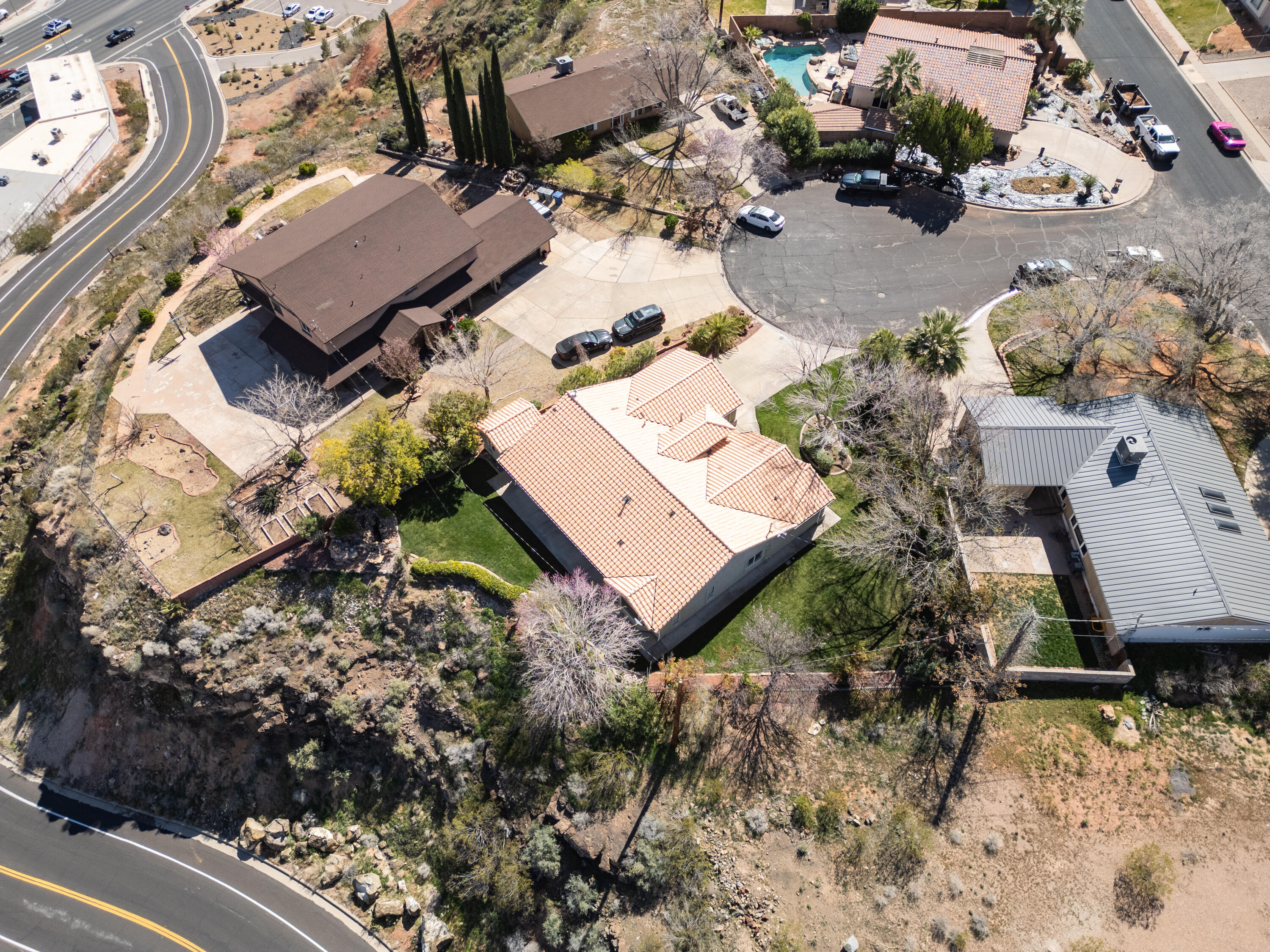 VALLEY VIEW HEIGHTS - Residential