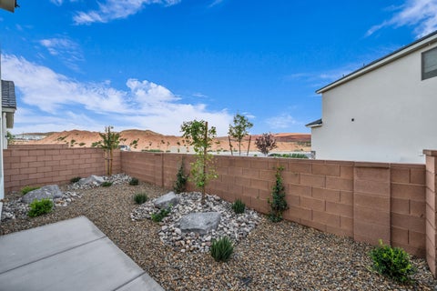 Tiny photo for 387 S Stewart Creek DR, Washington, UT 84780 (MLS # 26-276853)