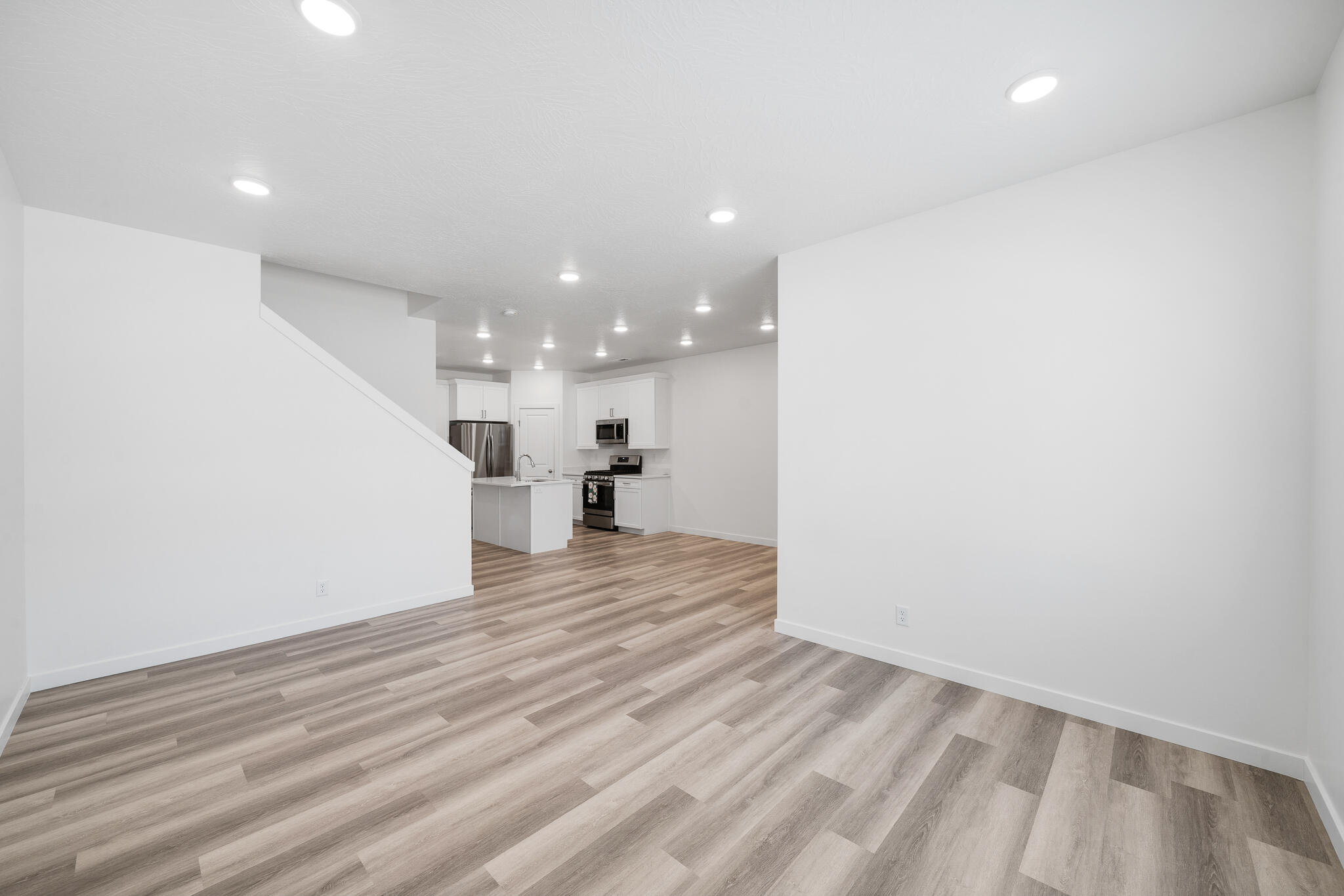 AUBURN HILLS - Residential