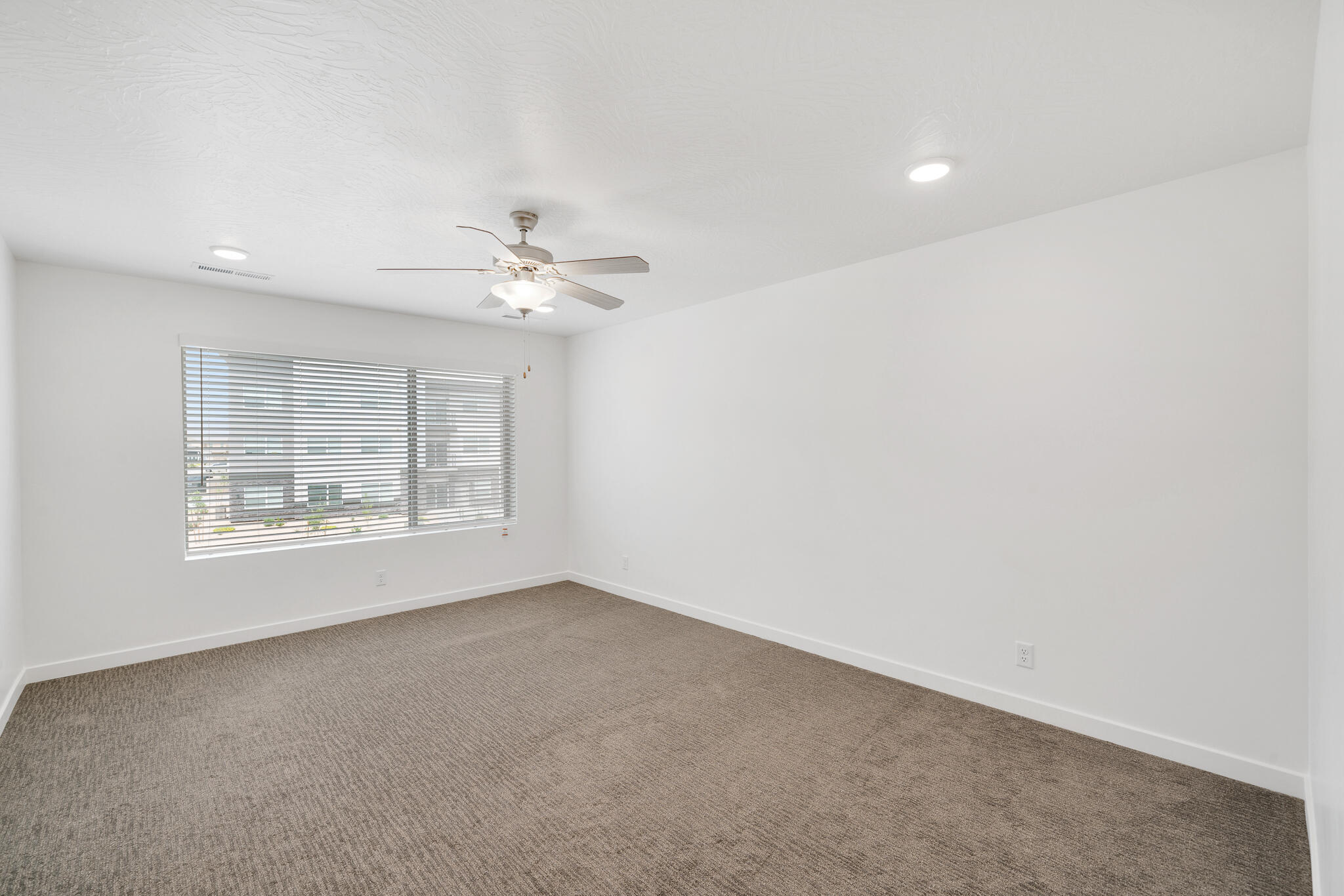 AUBURN HILLS - Residential