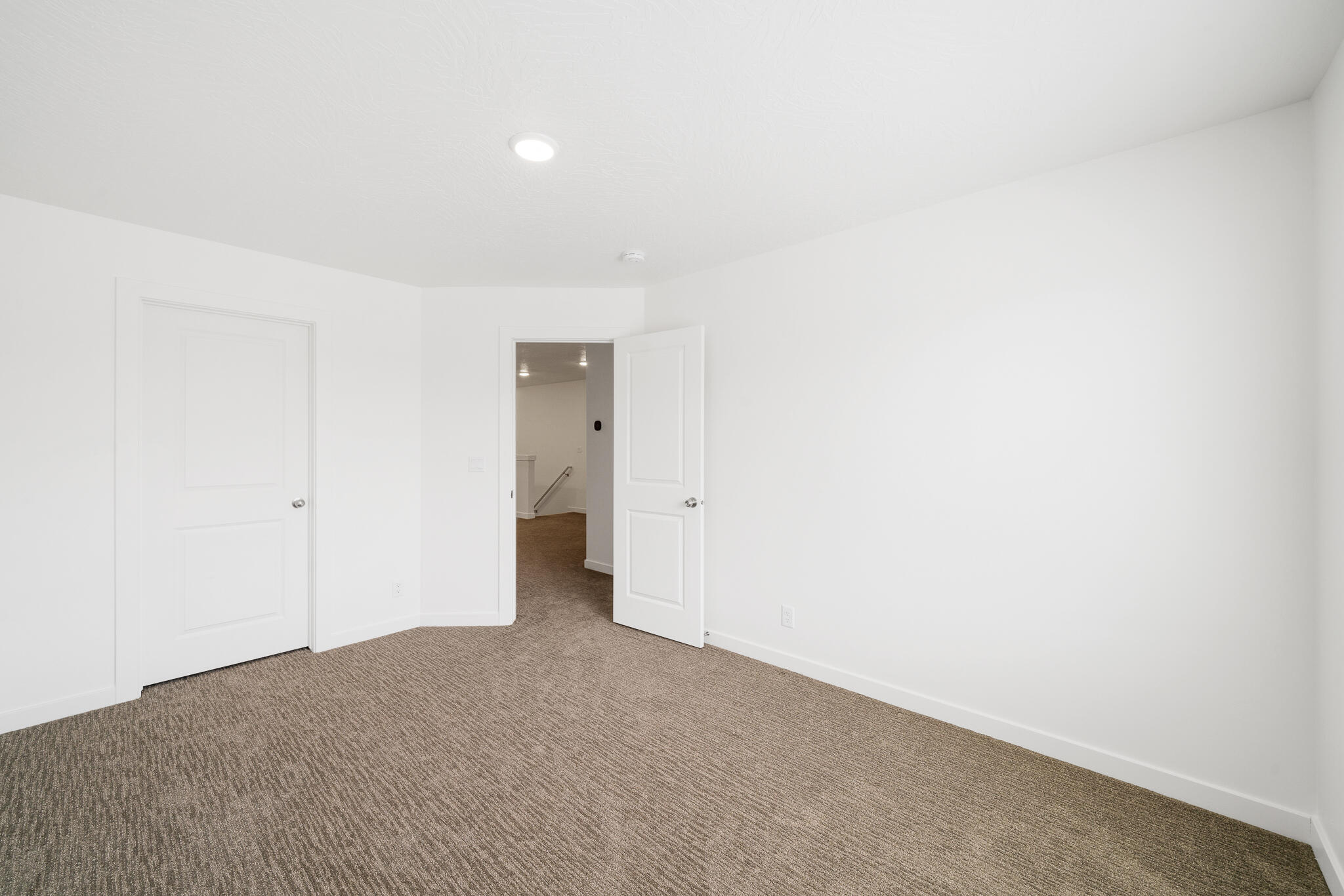 AUBURN HILLS - Residential