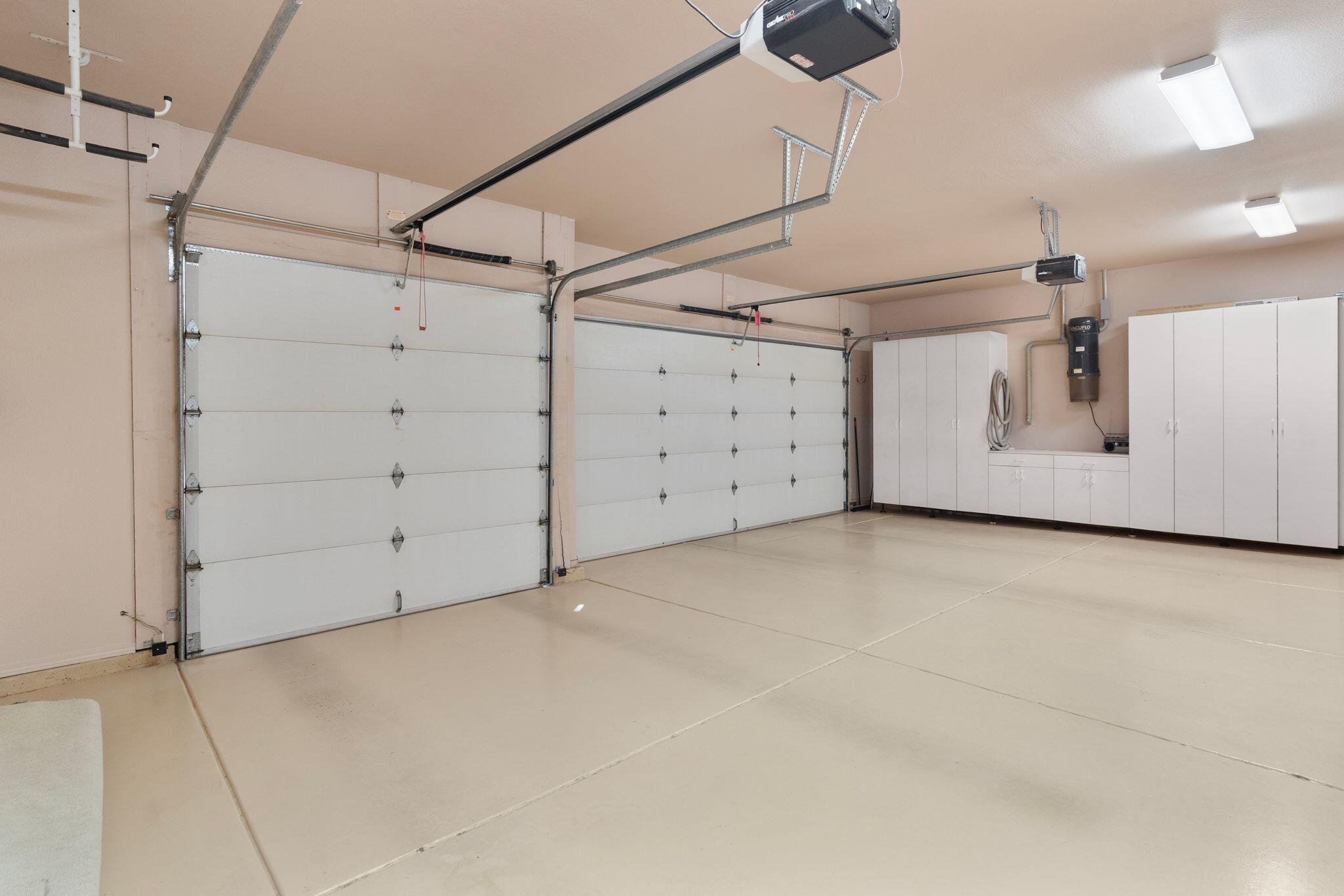 MEADOW LANE ESTATES - Residential