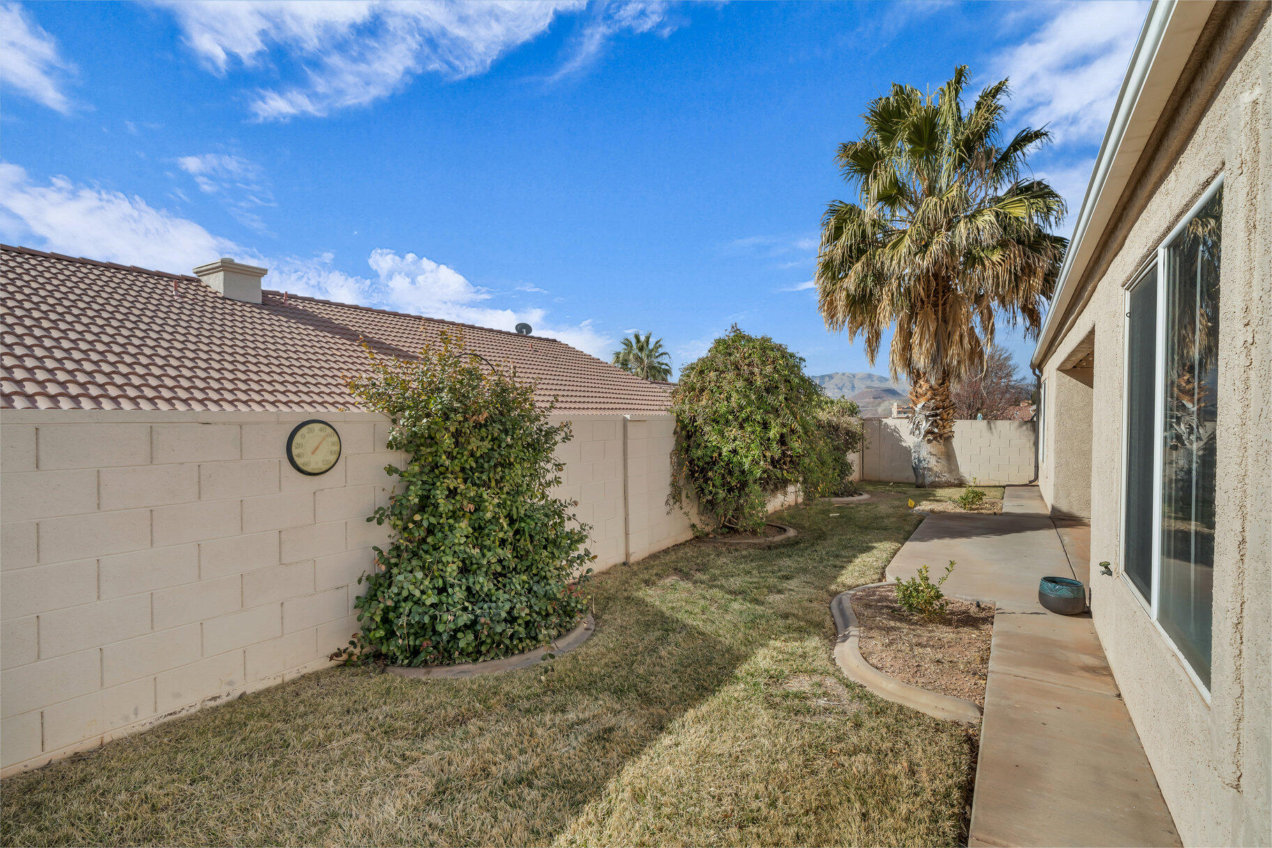 SILVERCREEK TOWNHOMES - Residential