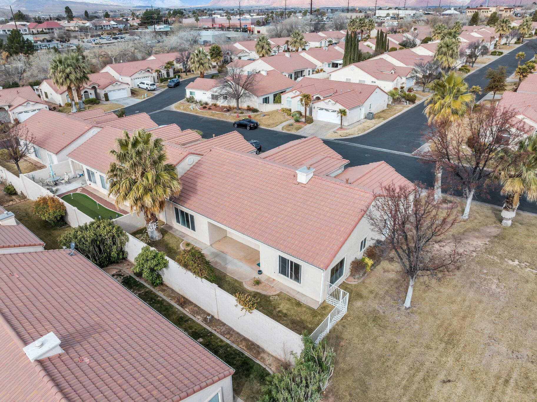 SILVERCREEK TOWNHOMES - Residential