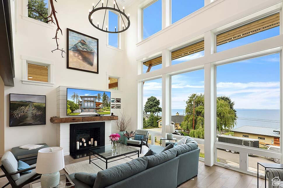 BLOOMINGTON HILLS - Land