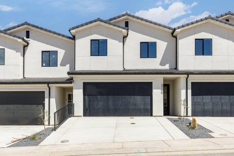 Tiny photo for 2188 W 380 S, Hurricane, UT 84737 (MLS # 26-273397)
