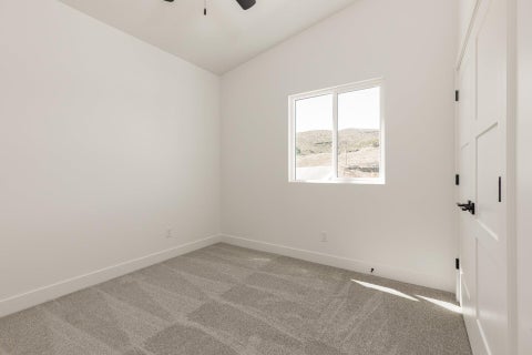 Tiny photo for 2188 W 380 S, Hurricane, UT 84737 (MLS # 26-273397)