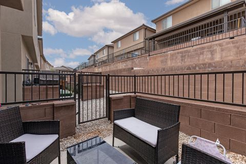 Tiny photo for 5836 S Challenger Way, Saint George, UT 84790 (MLS # 26-271406)