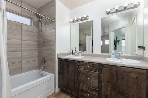 Tiny photo for 5836 S Challenger Way, Saint George, UT 84790 (MLS # 26-271406)