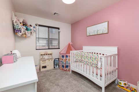 Tiny photo for 5836 S Challenger Way, Saint George, UT 84790 (MLS # 26-271406)