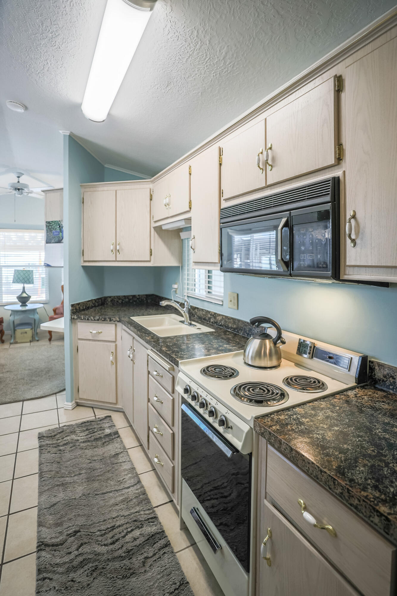 DIXIE DOWNS RV RESORT - Residential