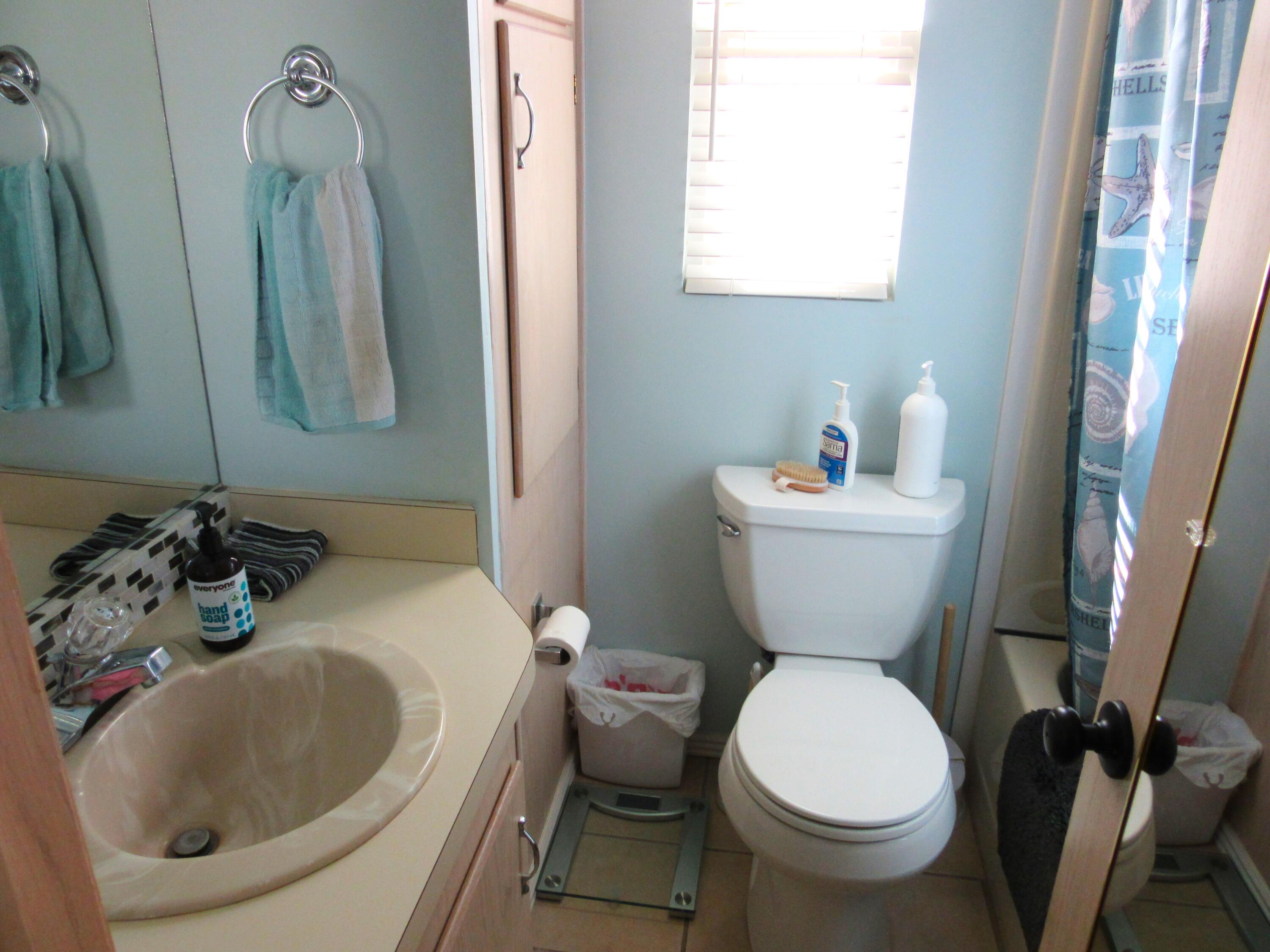 DIXIE DOWNS RV RESORT - Residential