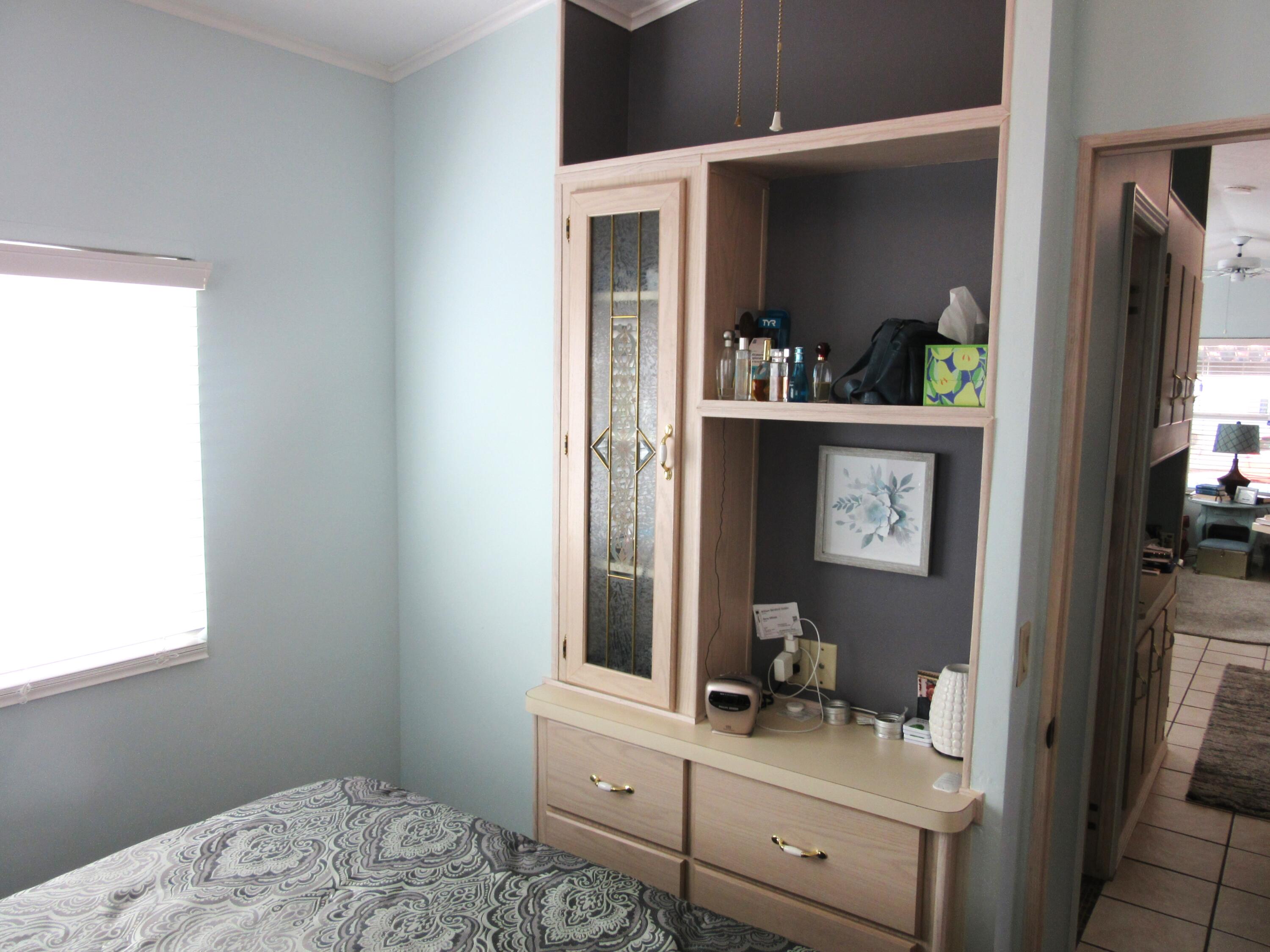 DIXIE DOWNS RV RESORT - Residential