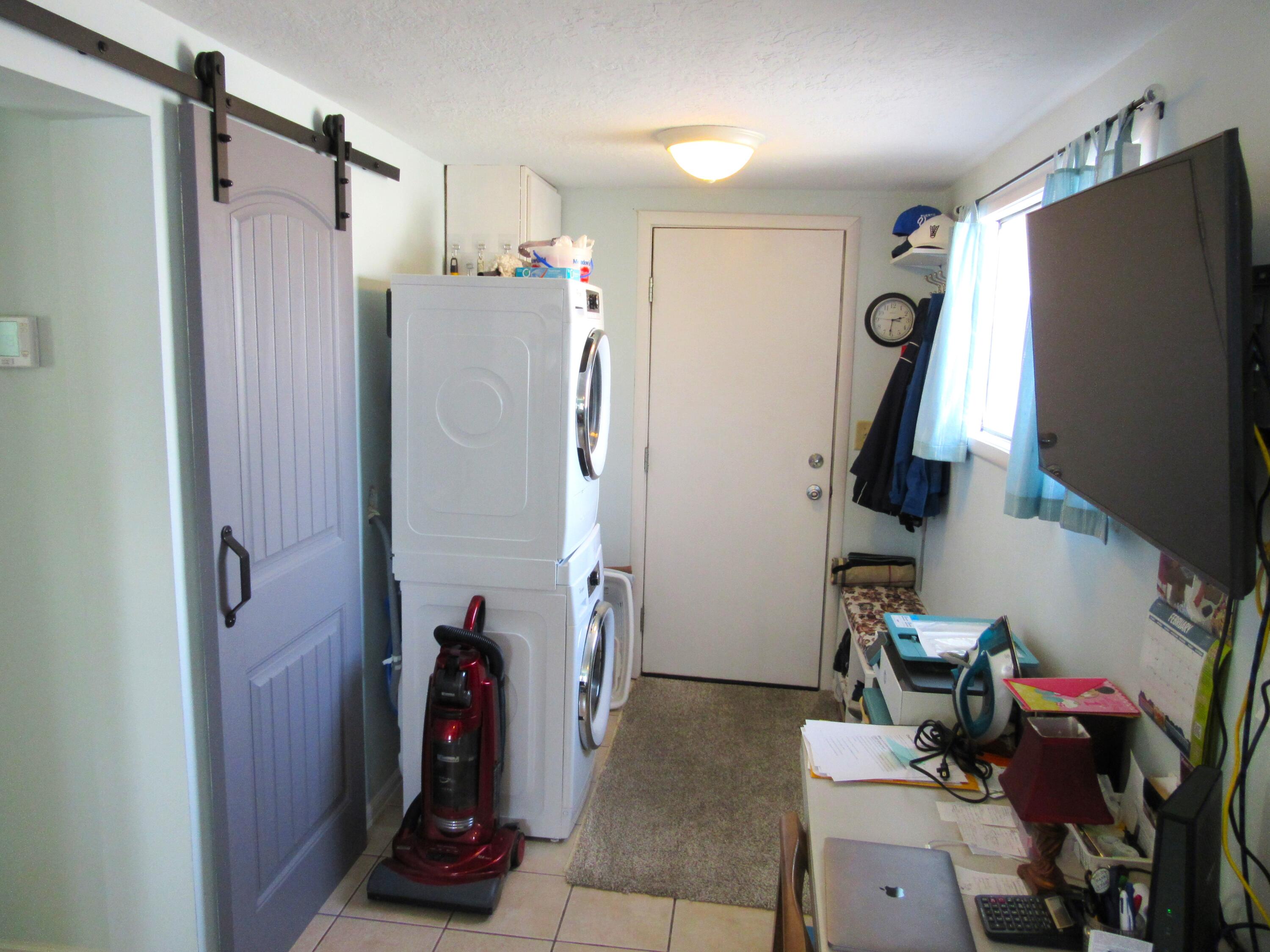 DIXIE DOWNS RV RESORT - Residential