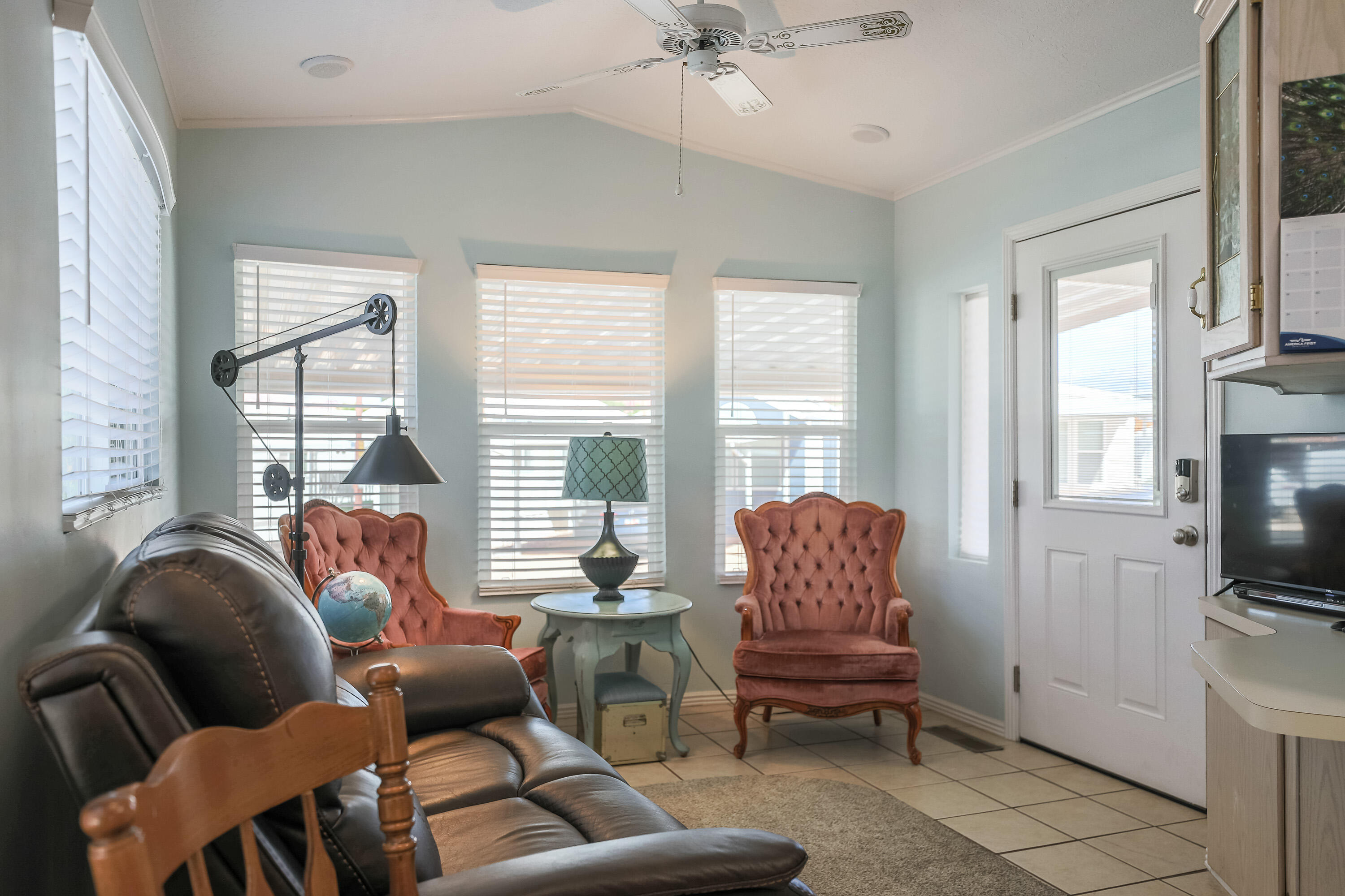 DIXIE DOWNS RV RESORT - Residential