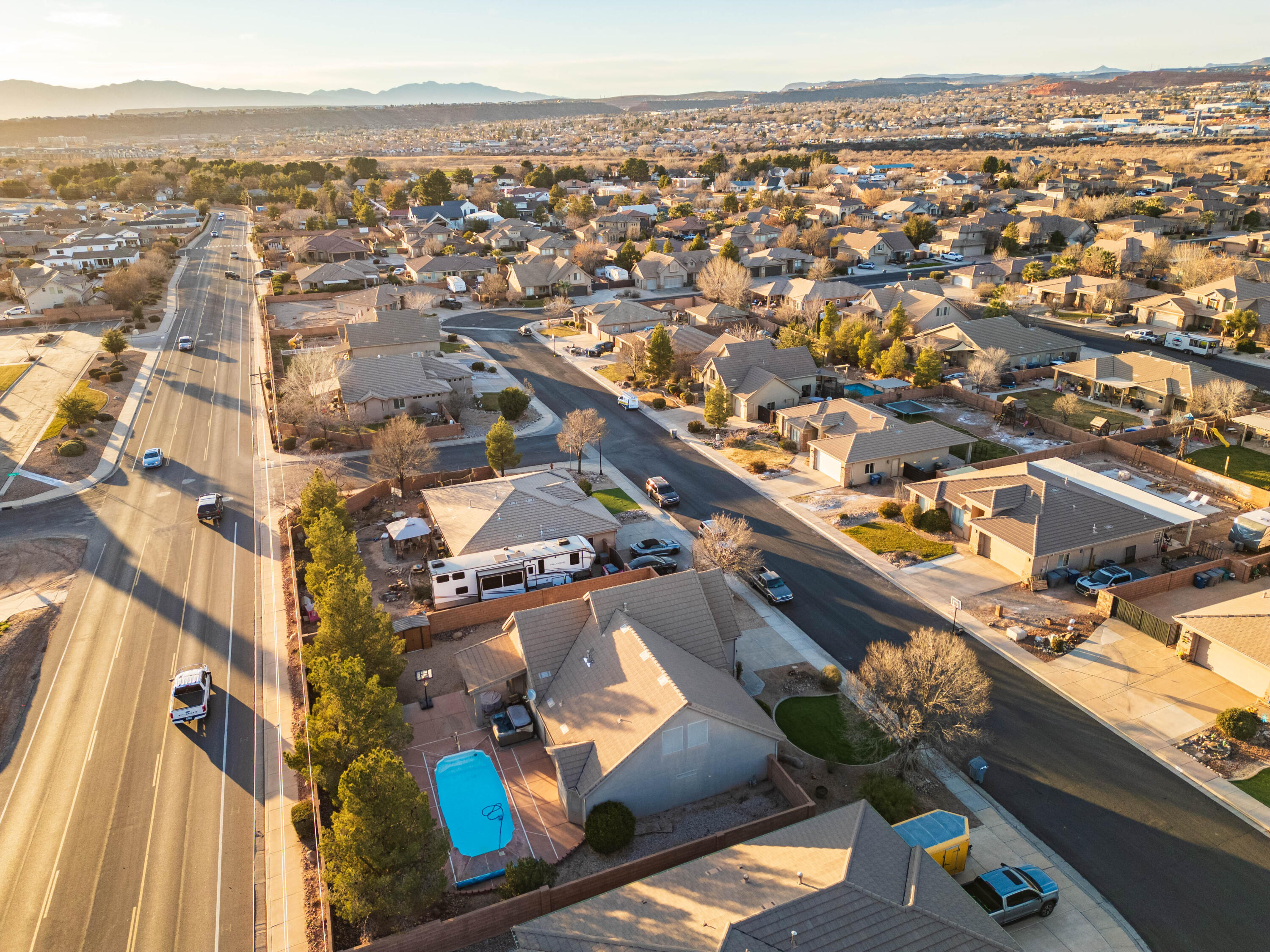 STONECREEK MEADOWS - Residential