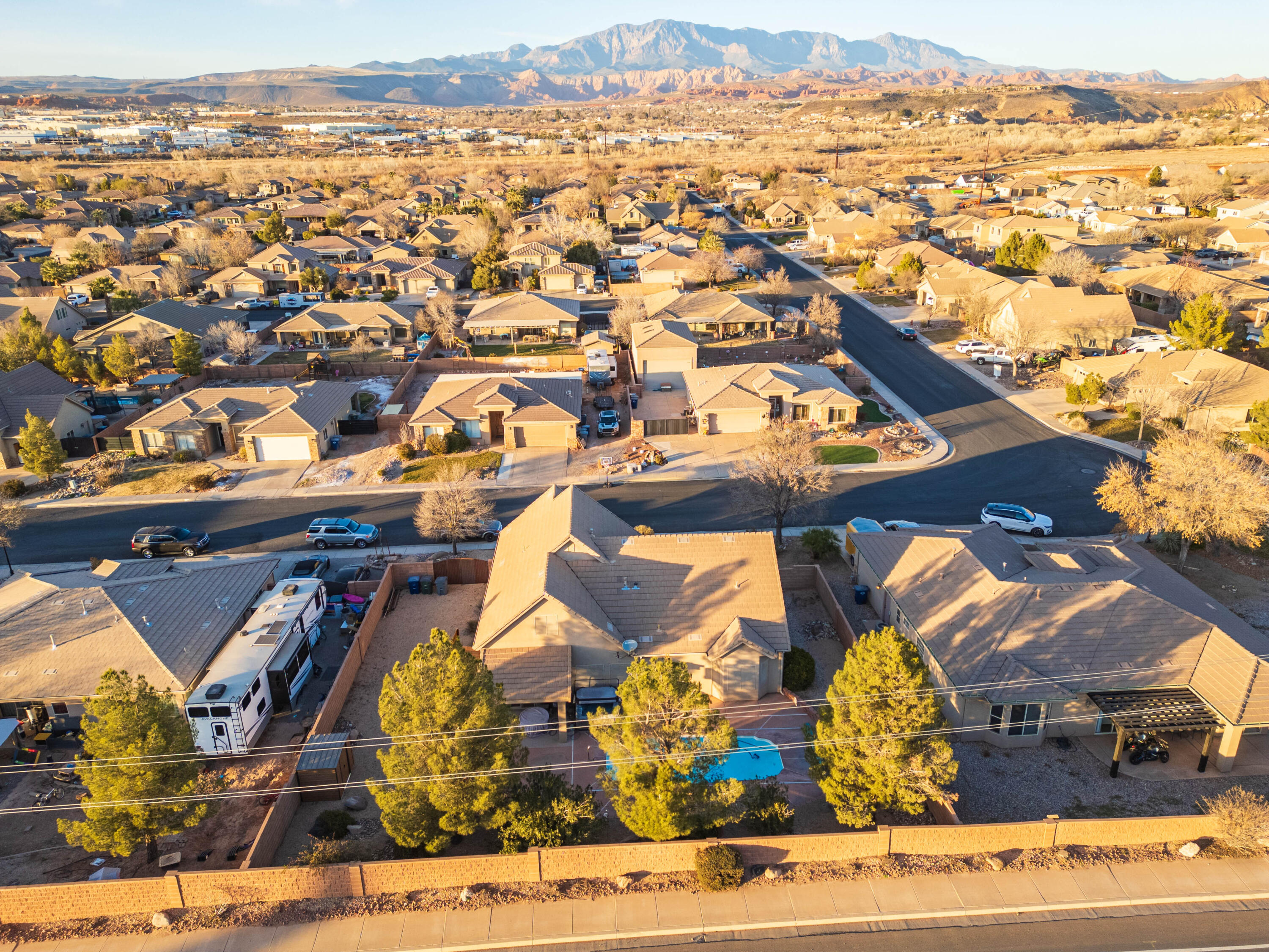 STONECREEK MEADOWS - Residential