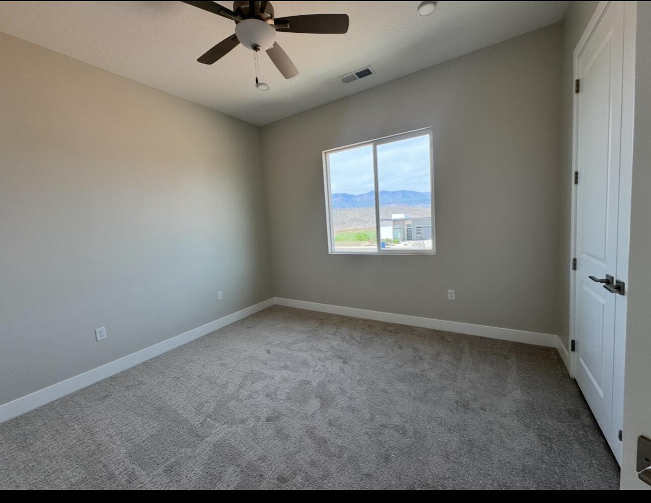 EAGLE POINTE - Residential